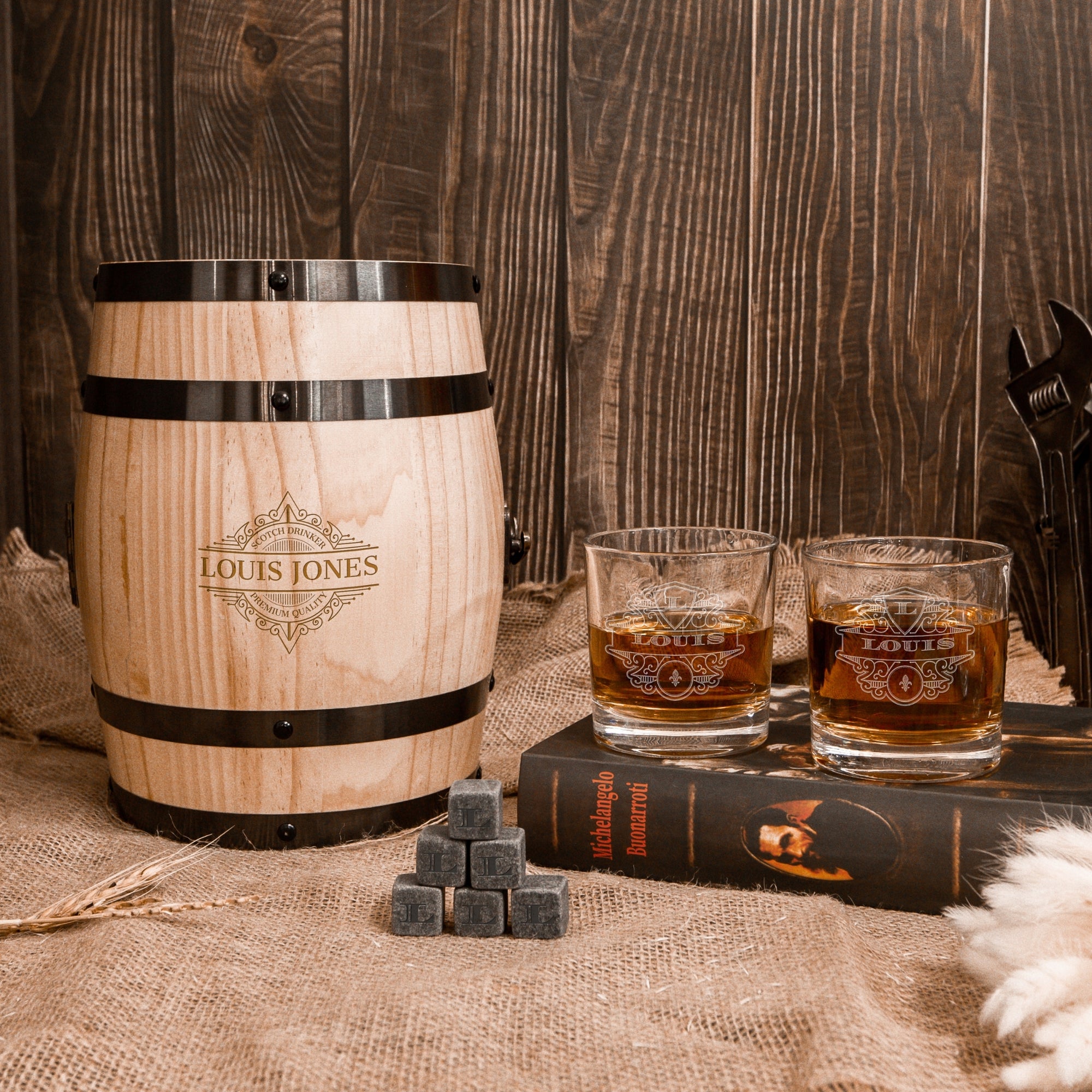 Personalised Wooden Barrel Whiskey Box, 2 Scotch Glasses, 6 Ice Stones | Custom Engraved Barware Set, Dad Groomsmen, Anniversary, Xmas Gift
