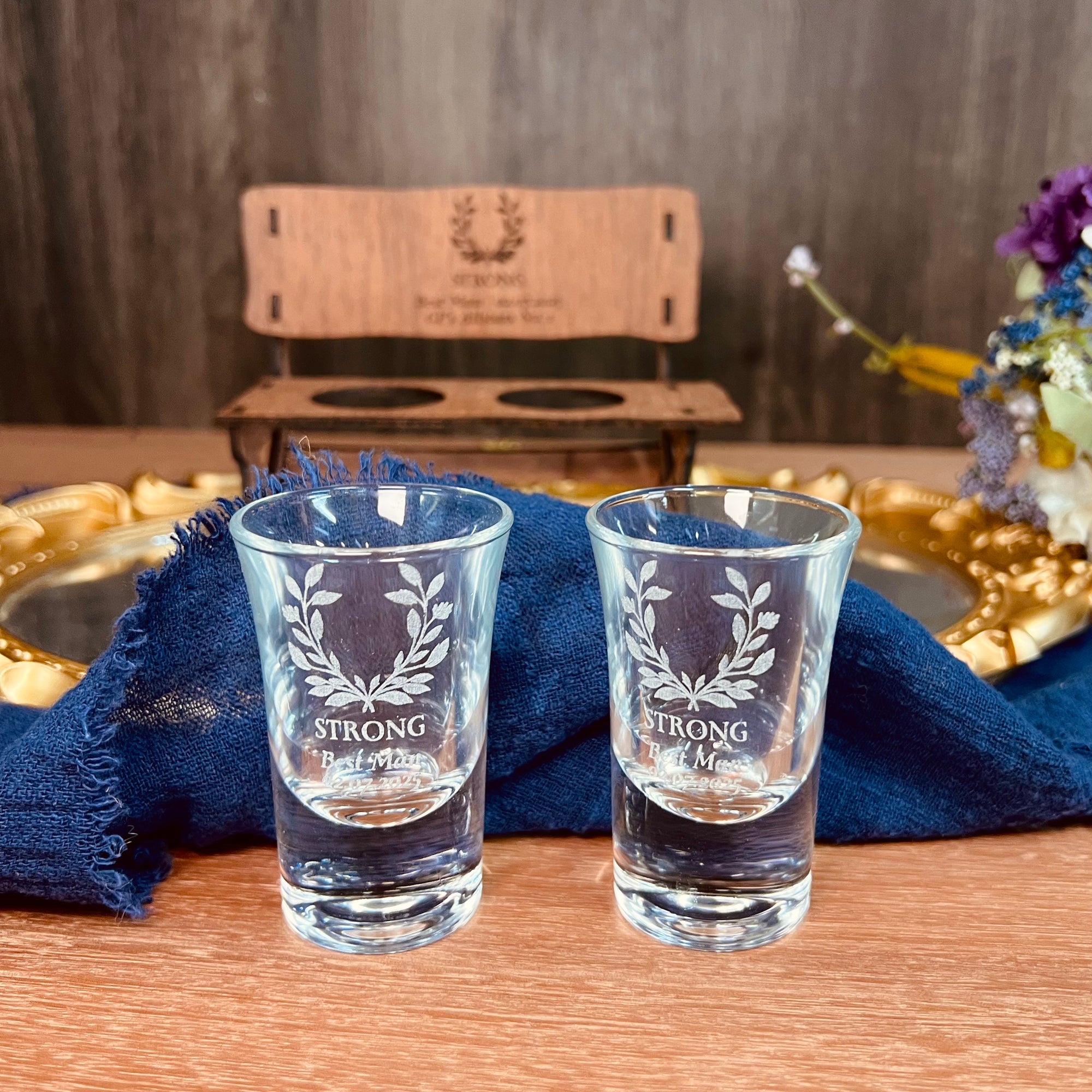 Personalised 2 Crystal Shot Glasses & Custom Engraved Mini Wooden Bench Chair Set, Bridesmaid Groomsman, Couple Wedding, Xmas Corporate Gift