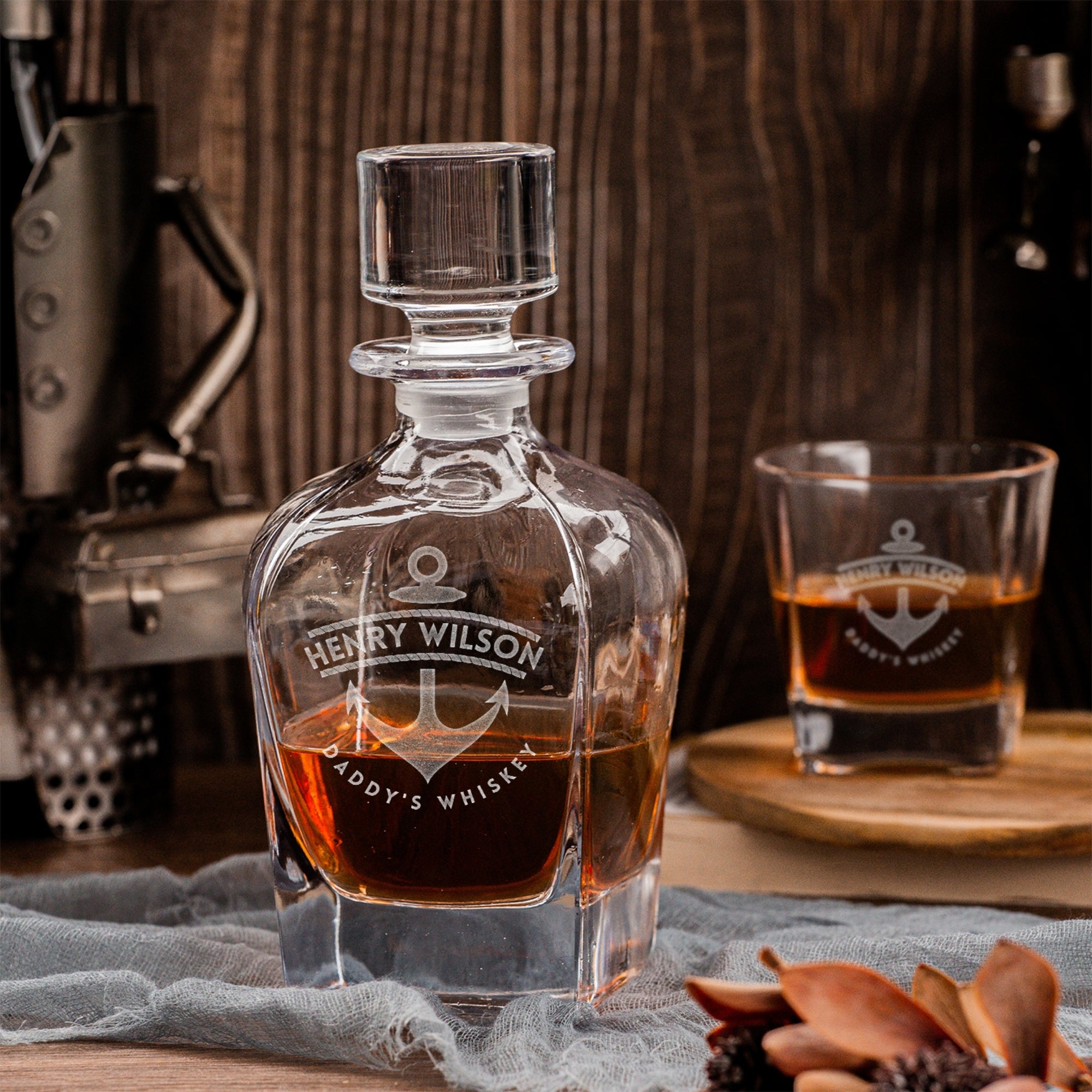 Personalised Curve Whiskey Decanter & 6 Scotch Glasses Box Set , Custom Engraved Whisky Barware, Housewarming, Groomsmen, Dad, Birthday Gift