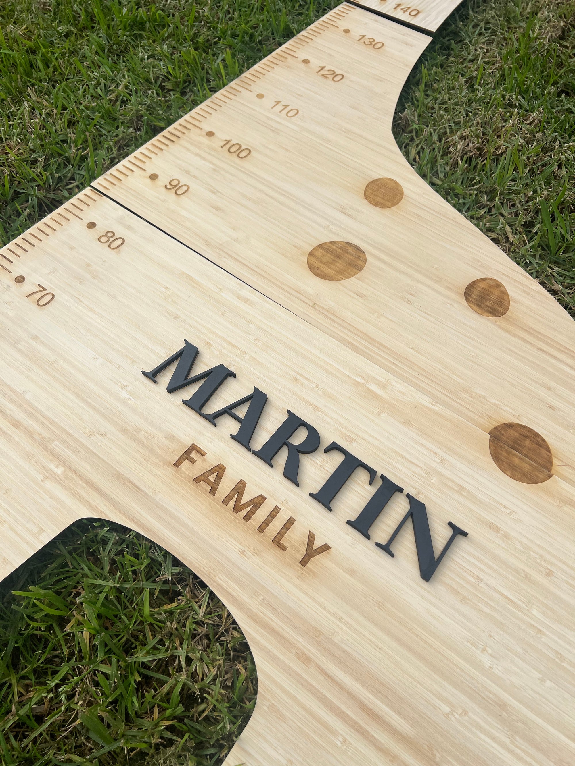 Custom 3D Raised Name Wooden Giraffe Height Chart, Personalised Laser Cut & Engraved Family Growth Metric Ruler Record, Nursery Wall Decor