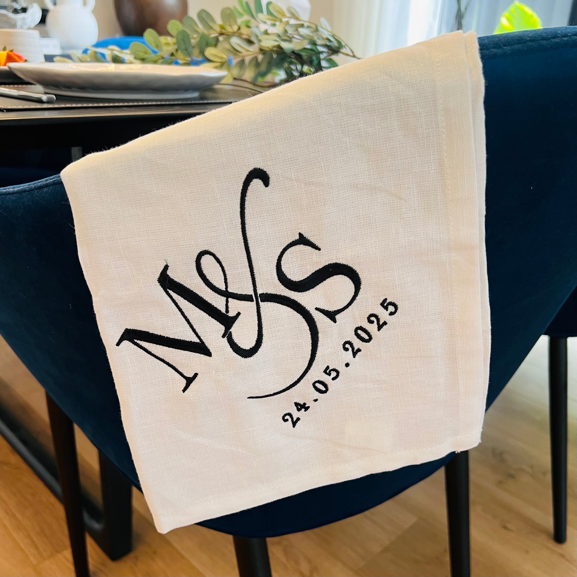 Custom Embroidered Linen Cloth Napkin, Personalised Guest Table Name Place Towel Logo Handkerchief Embroidery Wedding Favor Anniversary Gift