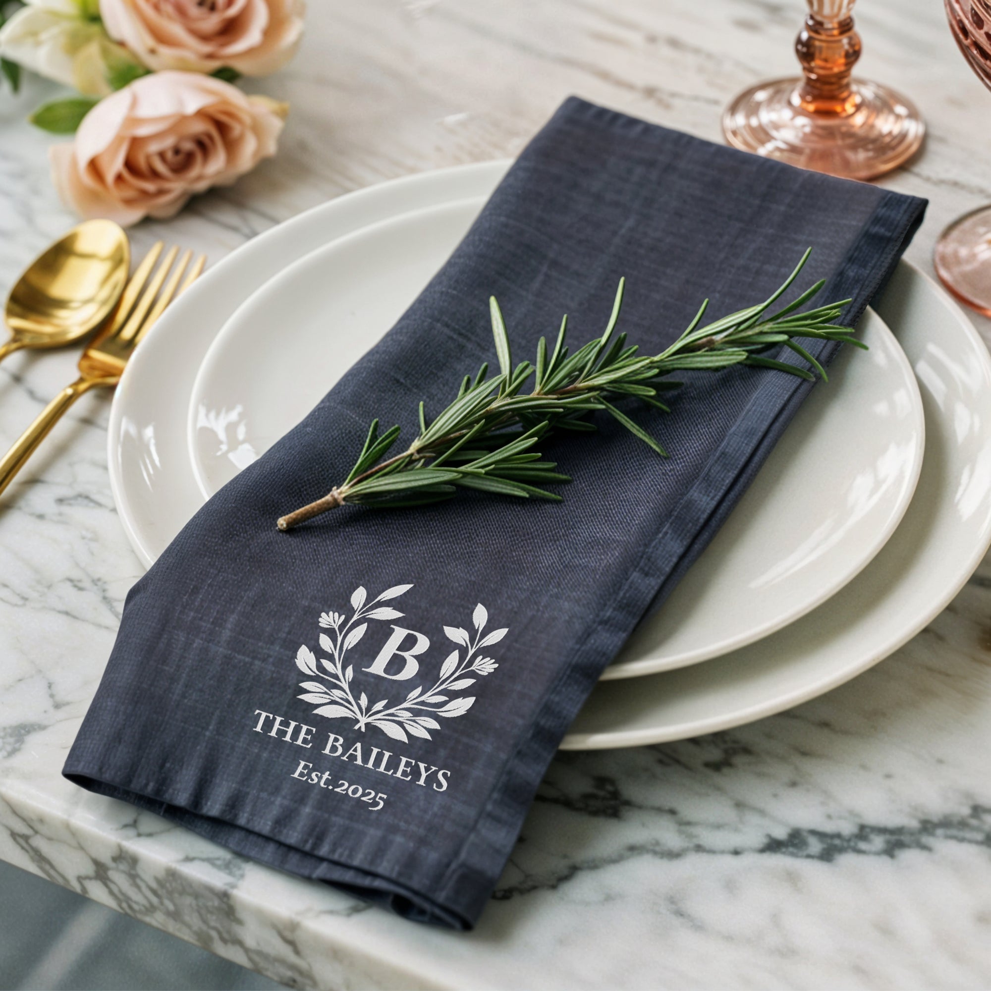 Custom Embroidered Linen Cloth Napkin, Personalised Guest Table Name Place Towel Embroidery, Wedding Favors, Anniversary, Housewarming Gift
