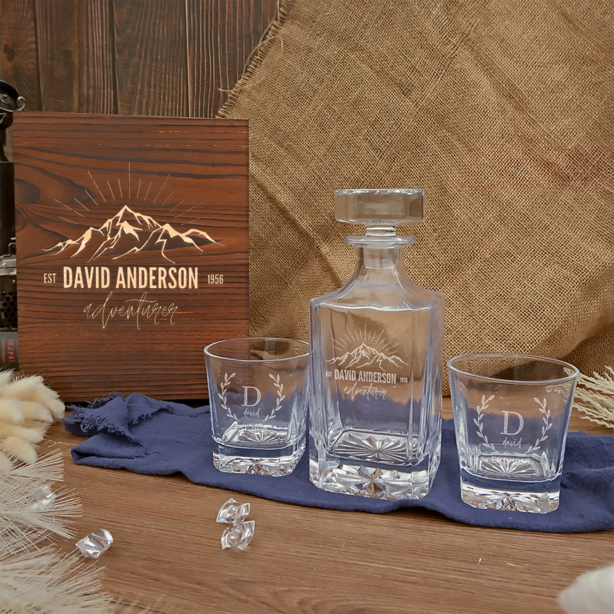 Engraved Star Base Whiskey Wooden Box - Square Decanter, 2 Scotch Glasses, Personalised Barware Set Dad, Groomsman Retirement Christmas Gift