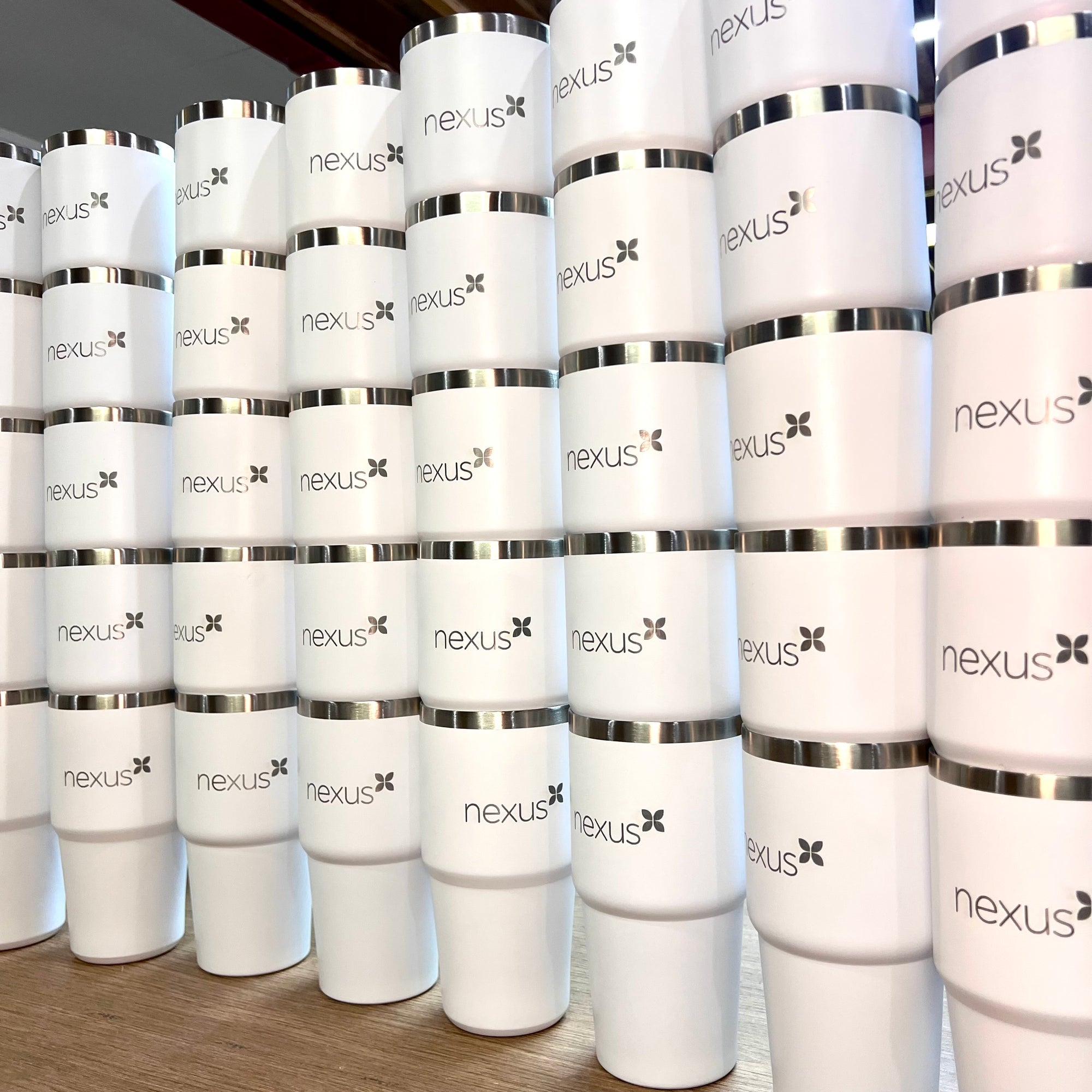 Personalised White Insulated Tumbler & Straw Set, Custom Engraved Logo Travel Thermal Drink Bottle, Coffee Car Cup, Corporate/ Birthday Gift