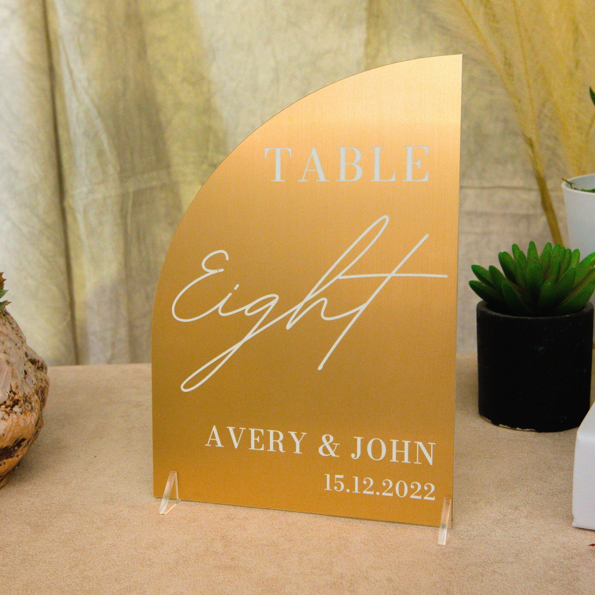 Custom Engraved Acrylic Wedding Sail Table Number, Personalised Banqueting Tables Plaque, Luxury Wedding Decor Ceremony/ Elegant Event / Engagement/ Bridal Shower/ Birthday Menus, Signs