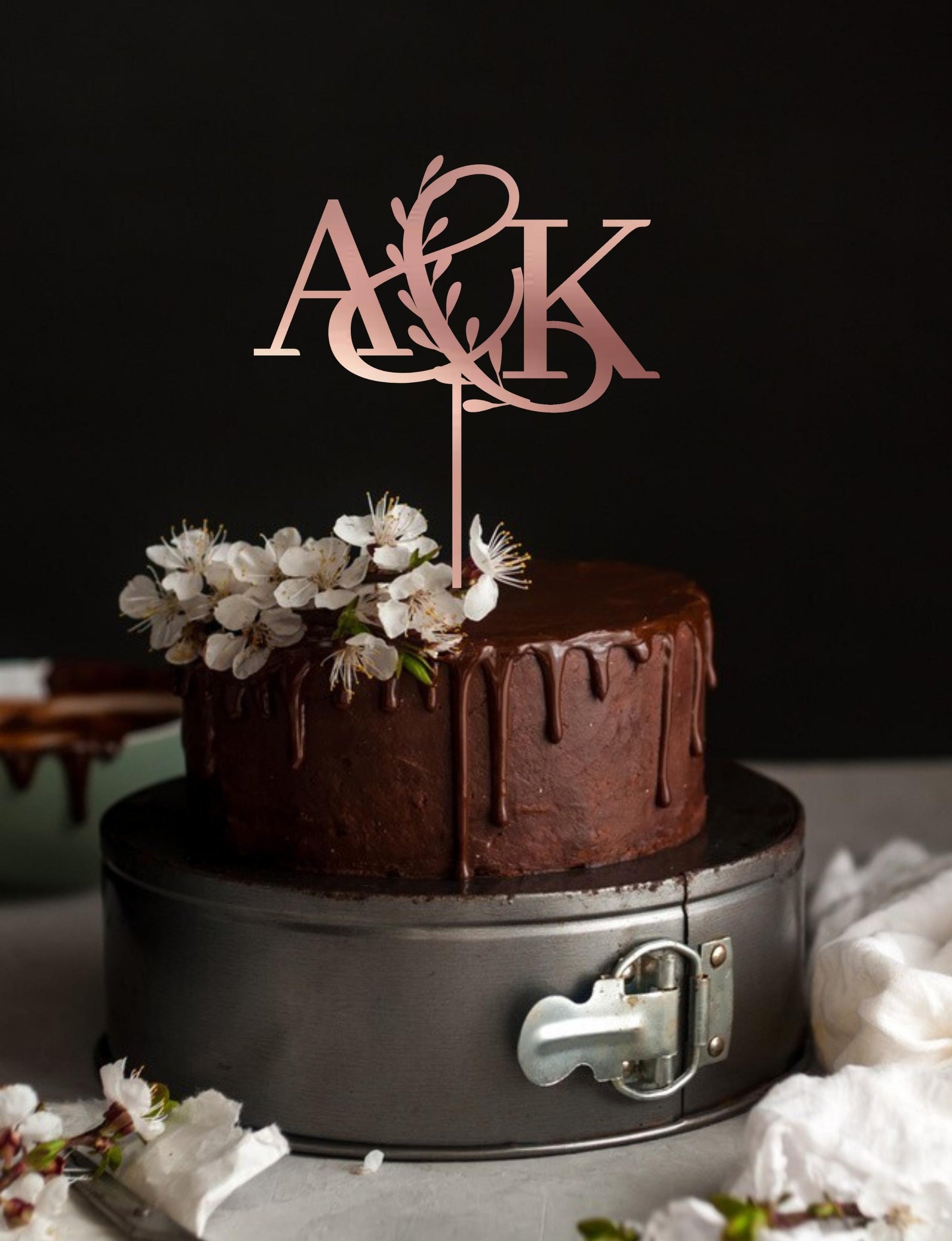 Personalised MDF/ Mirror Acrylic Wedding Cake Topper, Custom Initial Join Last Name Leaf Circle Sign, Bridal, Groom Hens Event Party Supply Decor Toppers