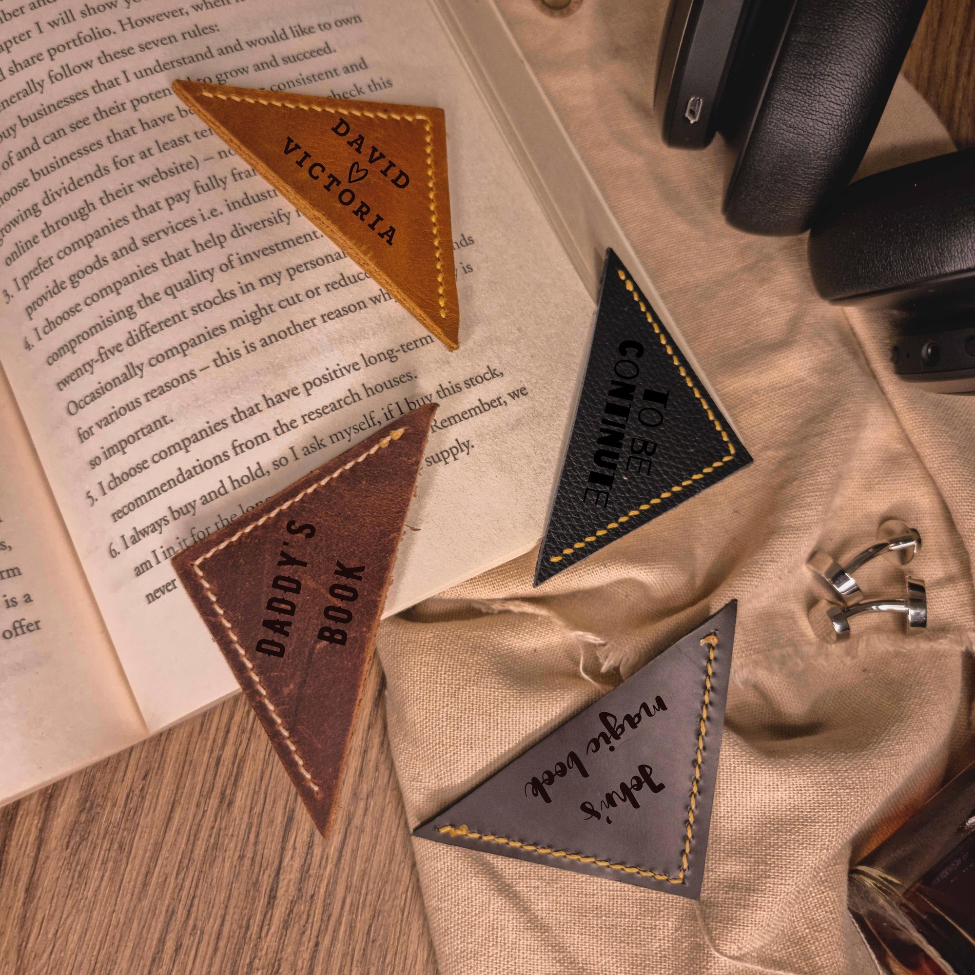 Personalised Cowhide Leather Triangle Heart Bookmark/ Monogram Custom Laser Engraved/ Gift for Him & Her/ Father/ Birthday/ Mum/ Book Lovers
