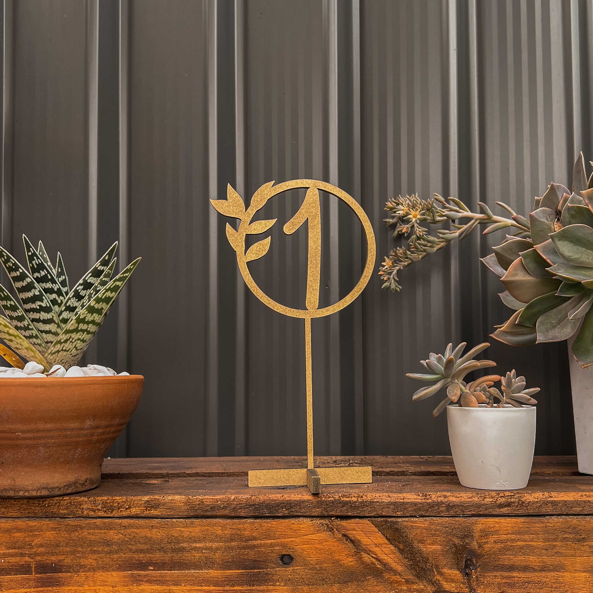 Custom Wooden/ Mirror Acrylic Wedding Wreath Table Numbers, Rustic/ Vintage Numbers for Restaurant, Functions & Dinner, Event Party Decor