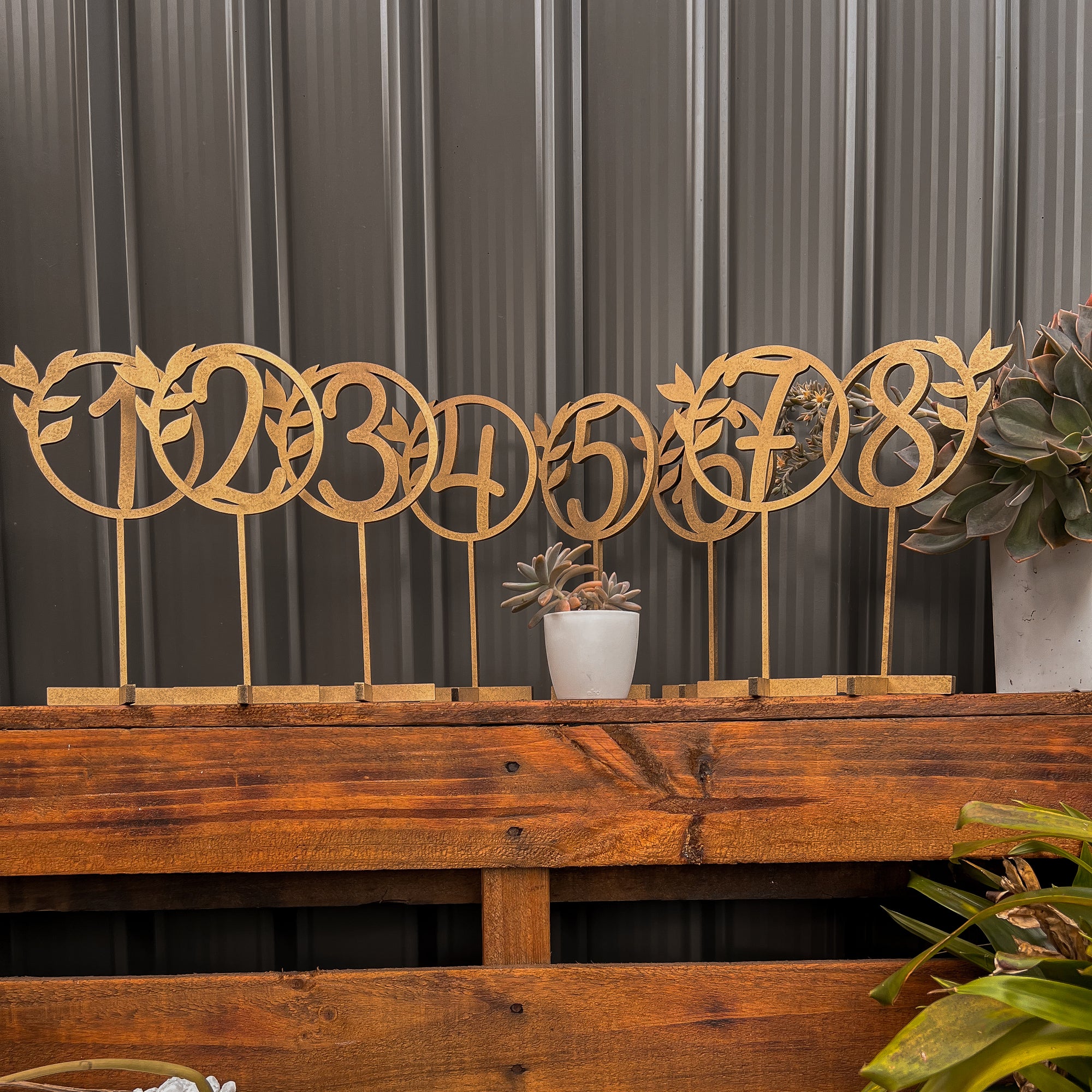 Custom Wooden/ Mirror Acrylic Wedding Wreath Table Numbers, Rustic/ Vintage Numbers for Restaurant, Functions & Dinner, Event Party Decor