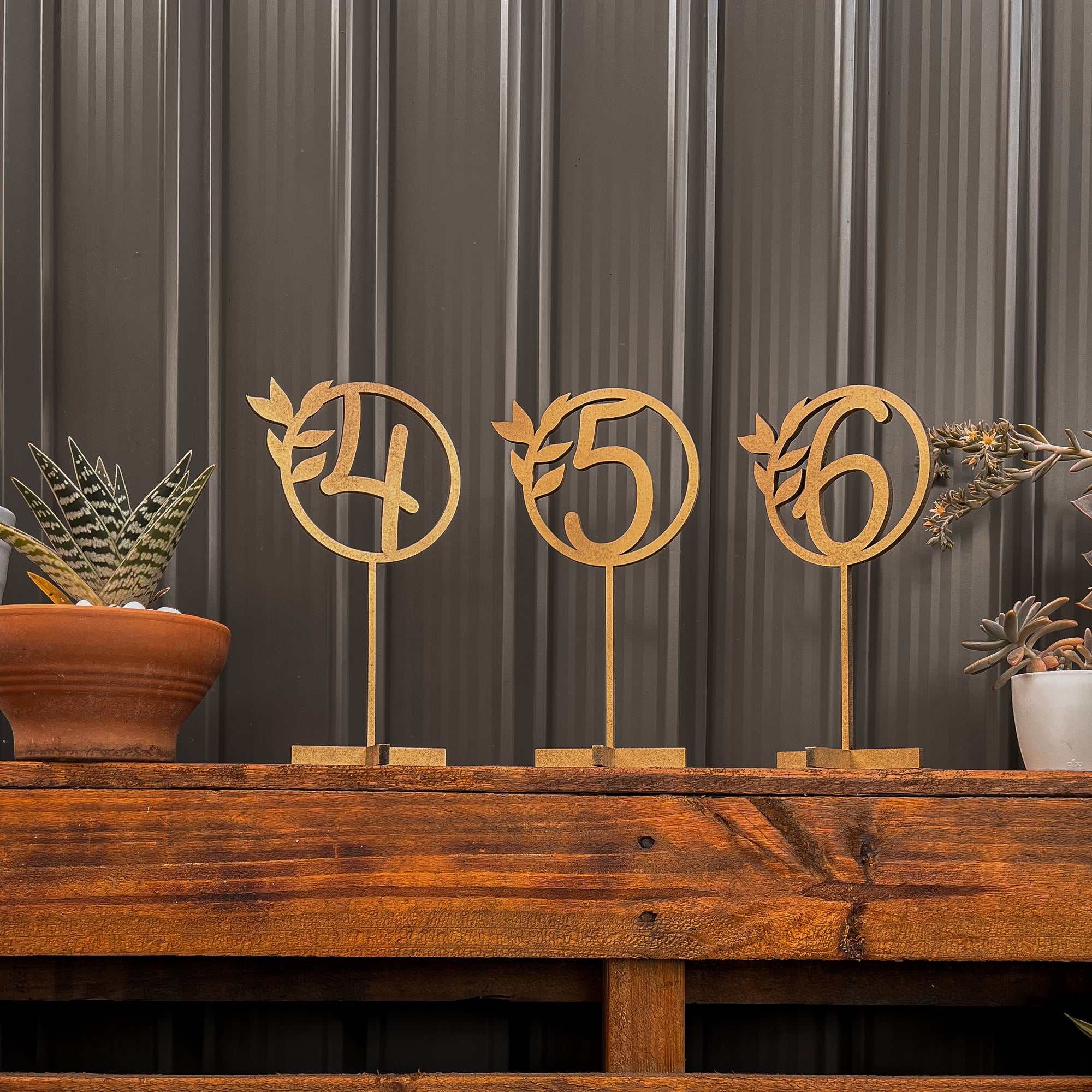 Custom Wooden/ Mirror Acrylic Wedding Wreath Table Numbers, Rustic/ Vintage Numbers for Restaurant, Functions & Dinner, Event Party Decor