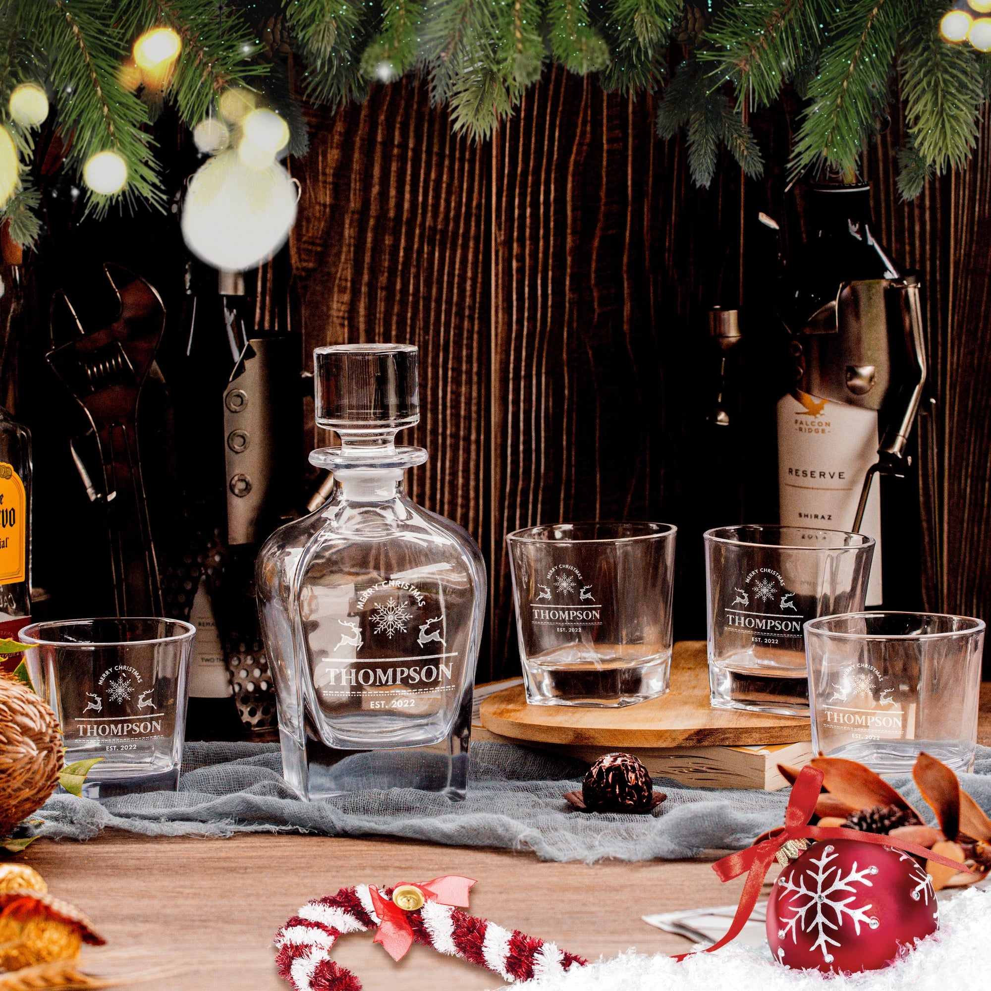 Christmas Engraved Whiskey Decanter Set with 4  Scotch Glasses - Carafe, Personalised Custom Premium Whisky Xmas New Year, Birthday, Bar Gift for Dad/ Him