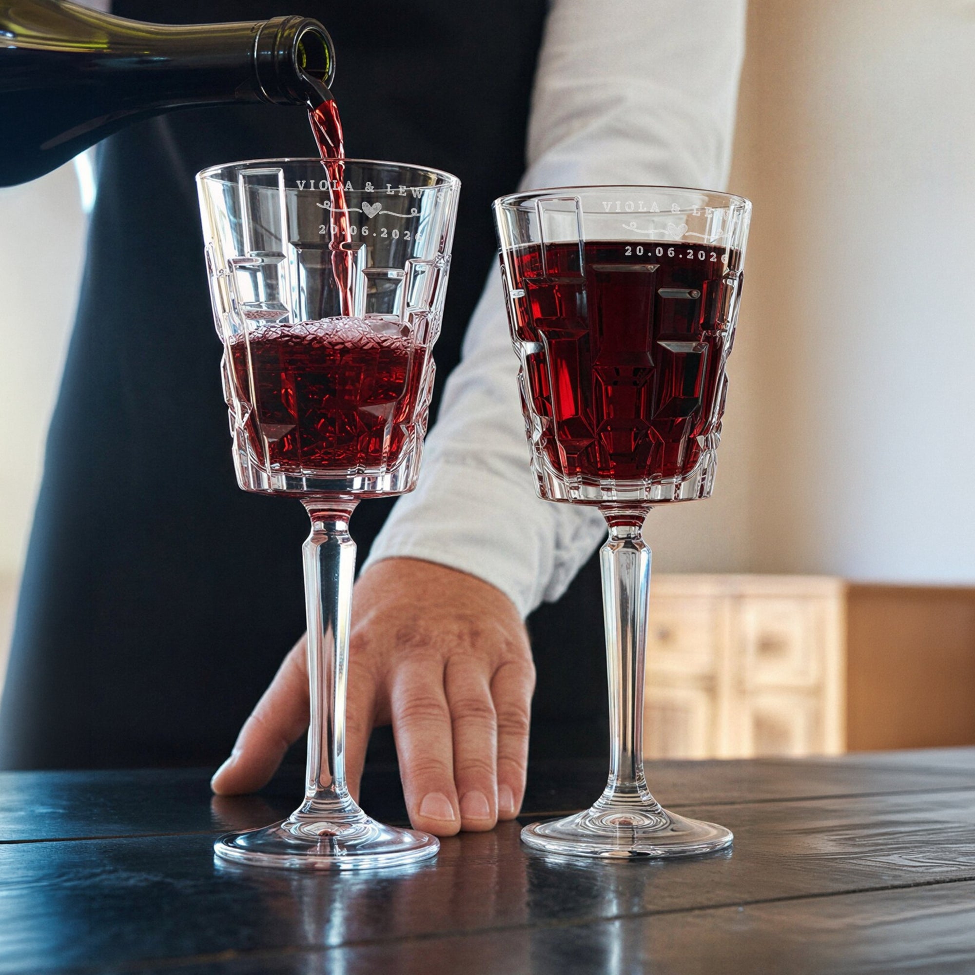 Personalised Engraved 280ml Italian Crystal Wine Goblet Glass