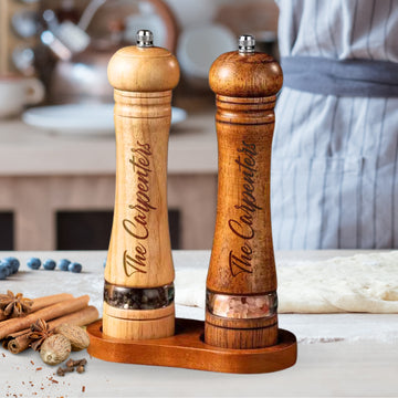 Personalised Wooden Salt Shaker and Pepper Display Grinder & Base Set, Custom Engraved Manual Spice Mill Crusher, Kitchen Utensils, Housewarming Gift