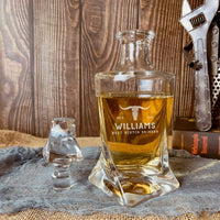 Personalised 800ml Twisted Whiskey Decanter | Custom Engraved Vintage Whisky Carafe, Housewarming, Birthday, Groomsmen Barware Gifts Him/Dad