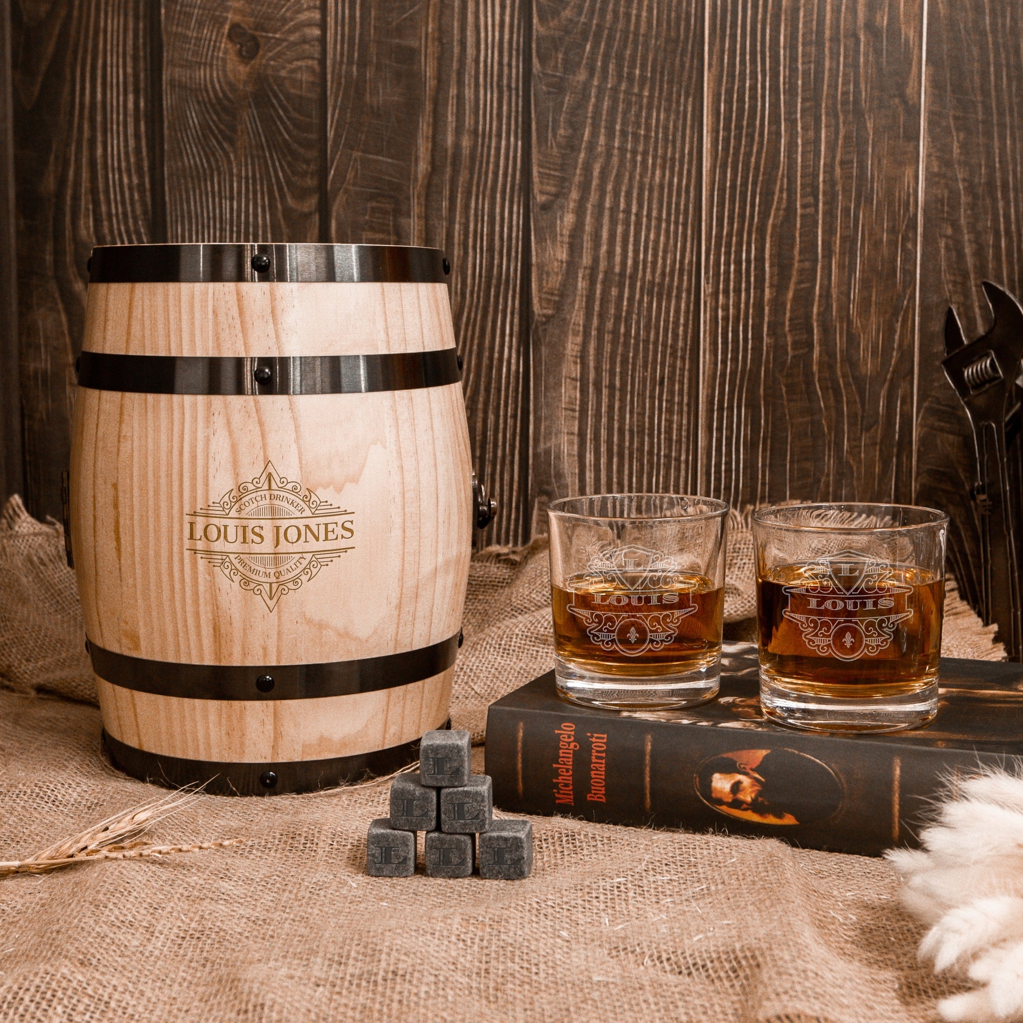 Personalised Wooden Barrel Whiskey Box, 2 Scotch Glasses, 6 Ice Stones | Custom Engraved Barware Set, Dad Groomsmen, Anniversary, Xmas Gift 