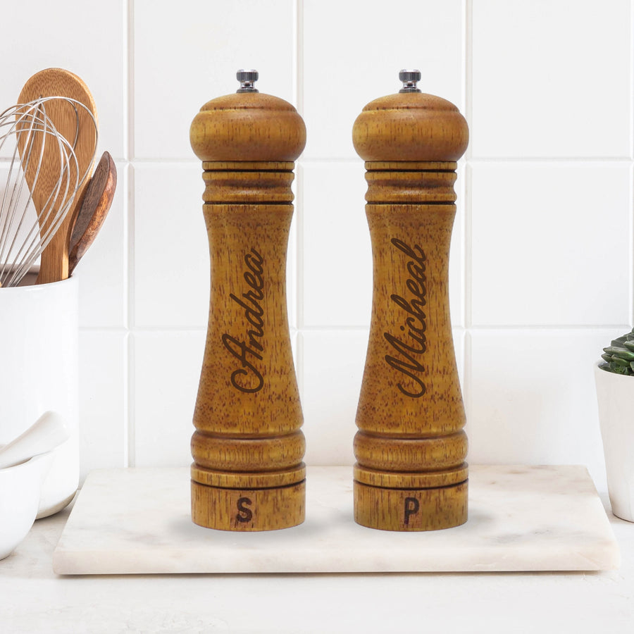 Personalised Wooden Salt and Pepper Grinder, Base Set, Custom Engraved Mill Shaker, Manual Spice Crusher Kitchen Utensils, Housewarming Gift