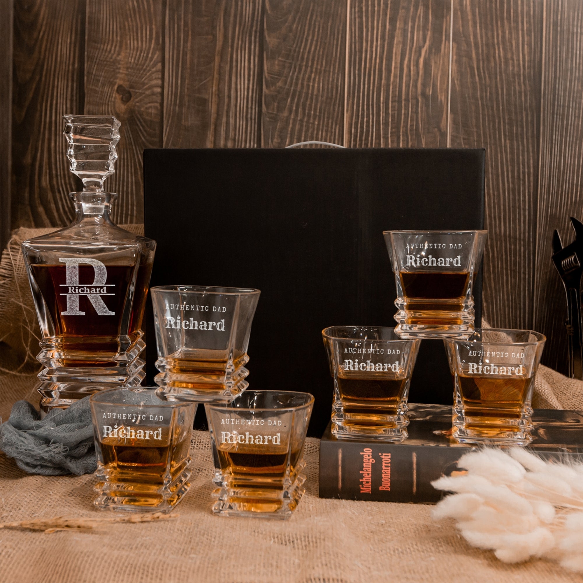 Personalised Prism Whiskey Decanter &amp; 6 Scotch Glasses Box Set , Custom Engraved Whisky Barware, Housewarming, Groomsmen, Dad, Birthday Gift