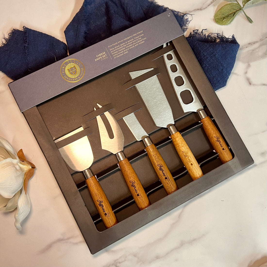 Personalised Fines Food Wooden Cheese Knife Set 5 Pieces, Custom Engraved Serving Charcuterie Spreader, Birthday Corporate Housewarming Gift