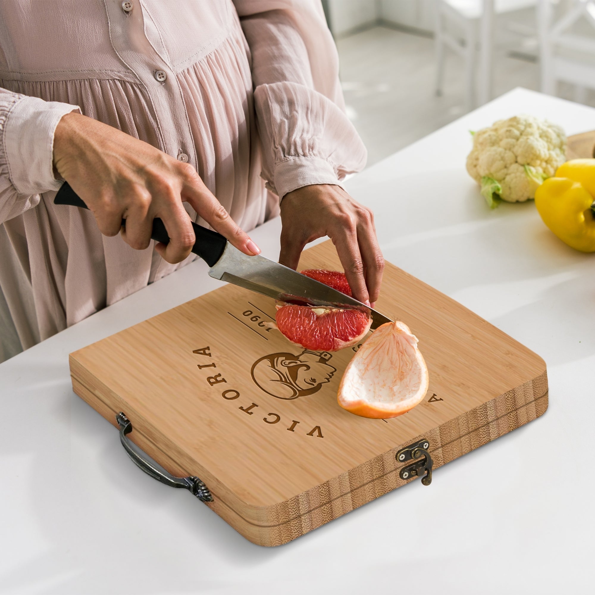 Personalised Bamboo Carry Cheese Board &amp; Knife Set, Custom Engraved Collapsible Serve Tray, Folding Portable Picnic Charcuterie Platter Gift