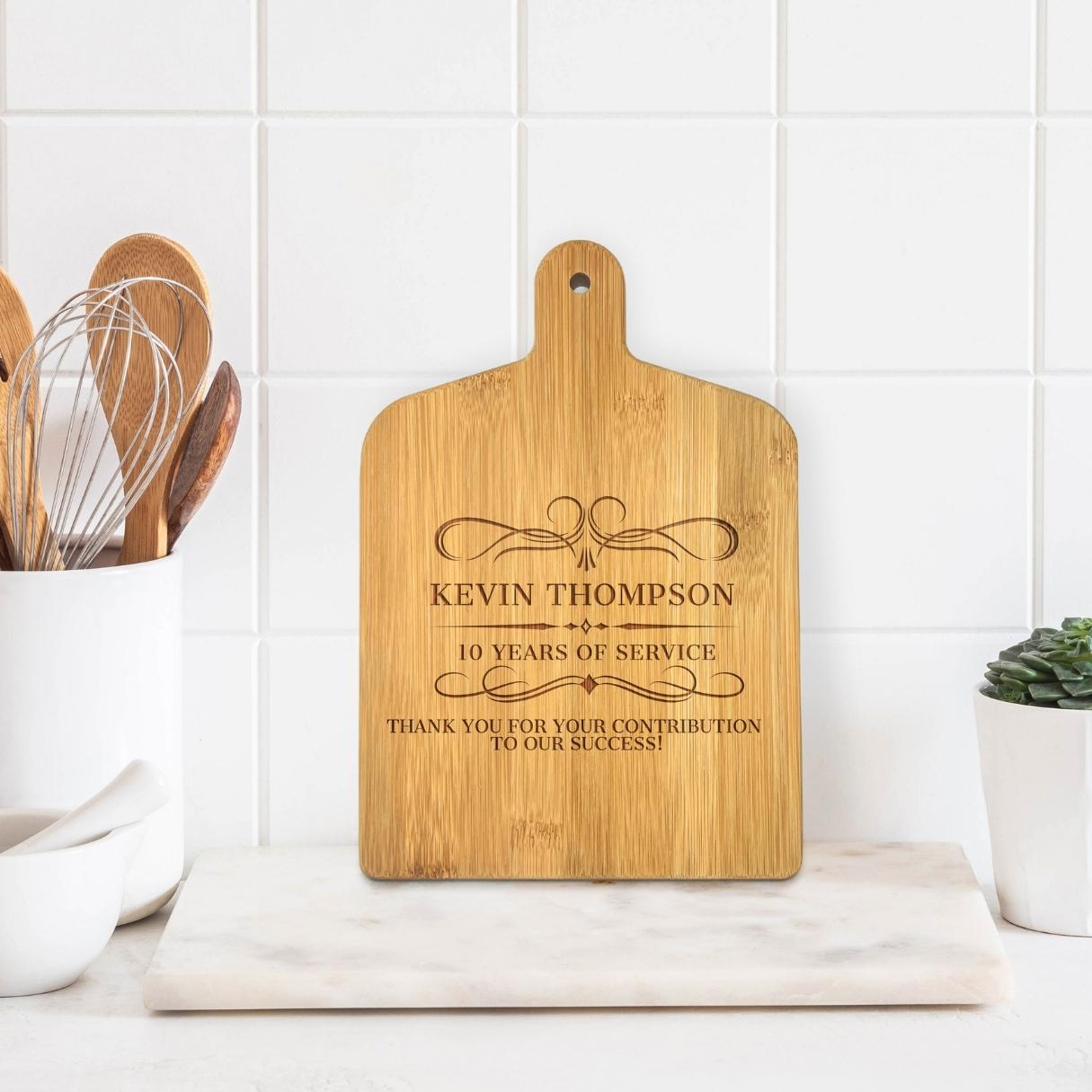 Personalised Solid Wooden Serving Cheese Handle Tray Cutting Board, Engraved Charcuterie Platter, Custom Housewarming, Corporate, Mother&#39;s Gift