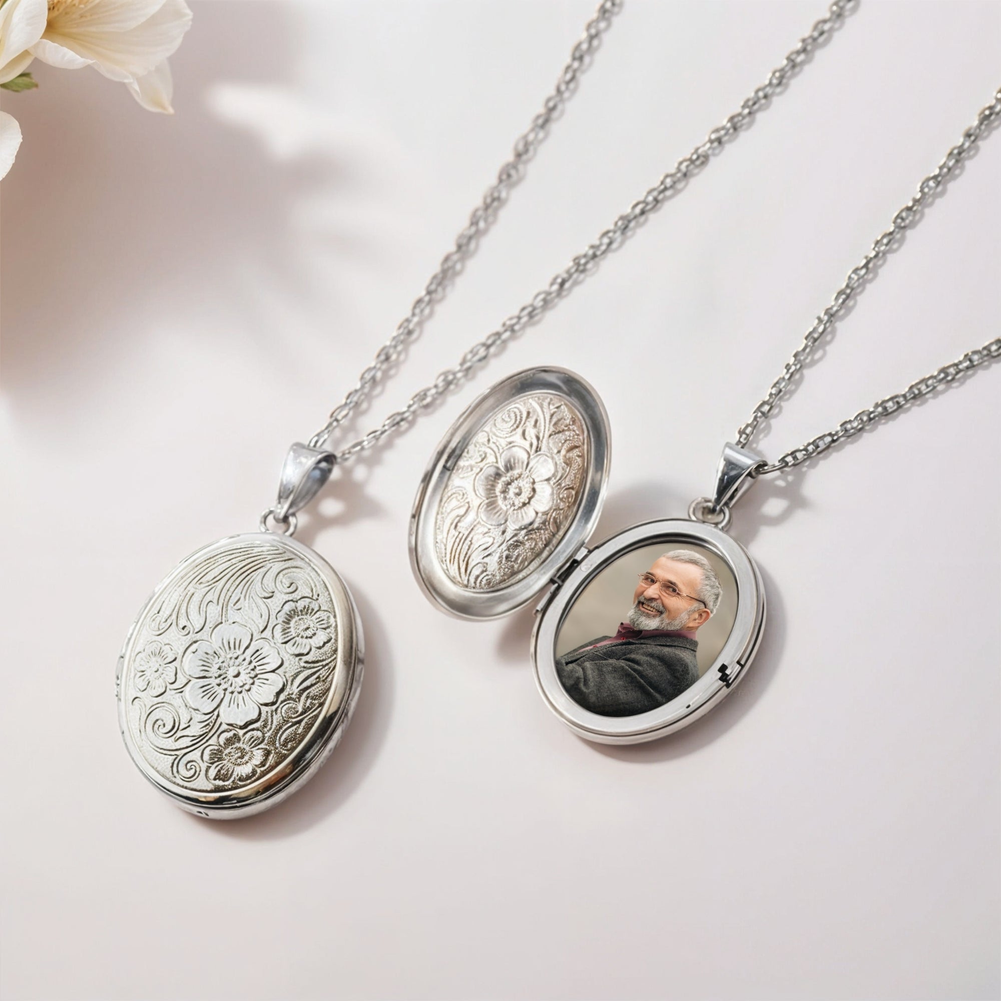 Personalised Photo & Message Oval Locket Necklace, In Loving Memory Bridal Floral Charm, Custom Quotes Pendant, Wedding, Mother's Day Gift