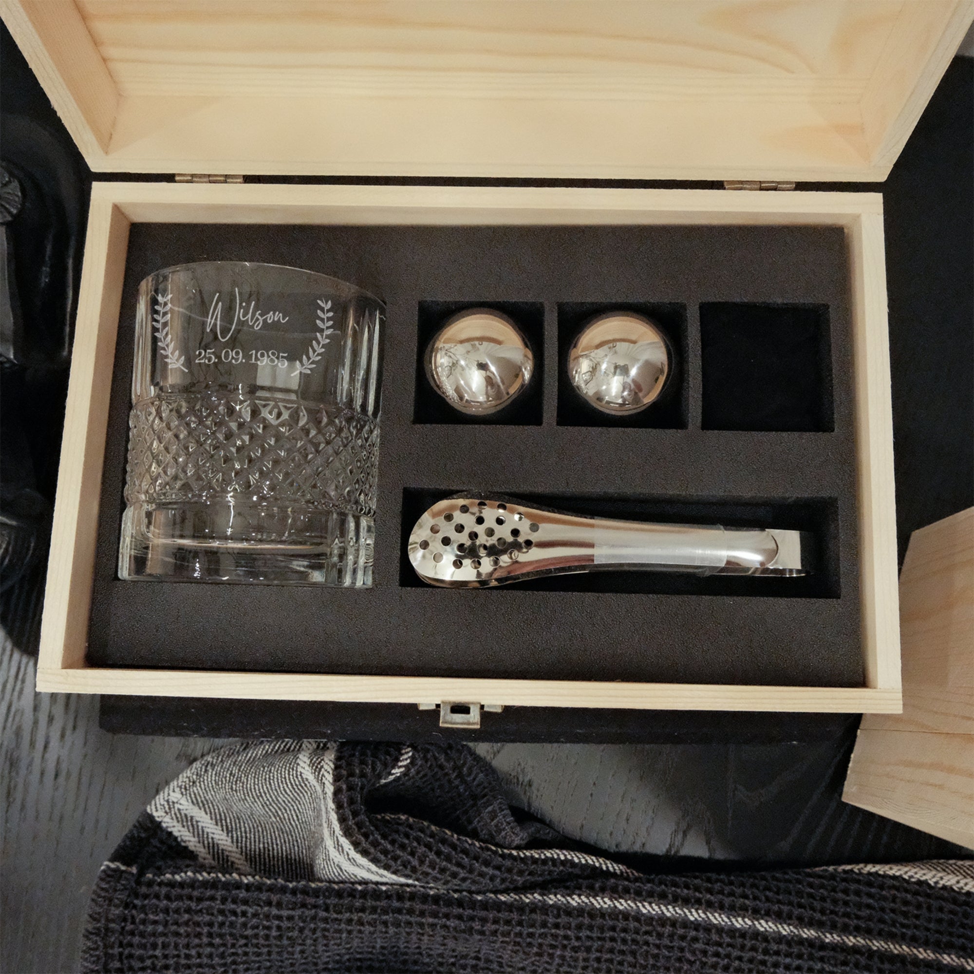 Personalised Deluxe Diamond Italian Crystal Whiskey Glass Gift Set with 2 Chilling Balls, Tongs &amp; Pouch in Wooden Box