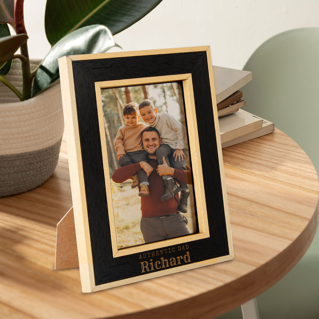 Personalised Black & Gold 4"x6" Photo Frame, Custom Engraved Memory Picture Table Display, Housewarming, Birthday, Wedding, Anniversary Gift