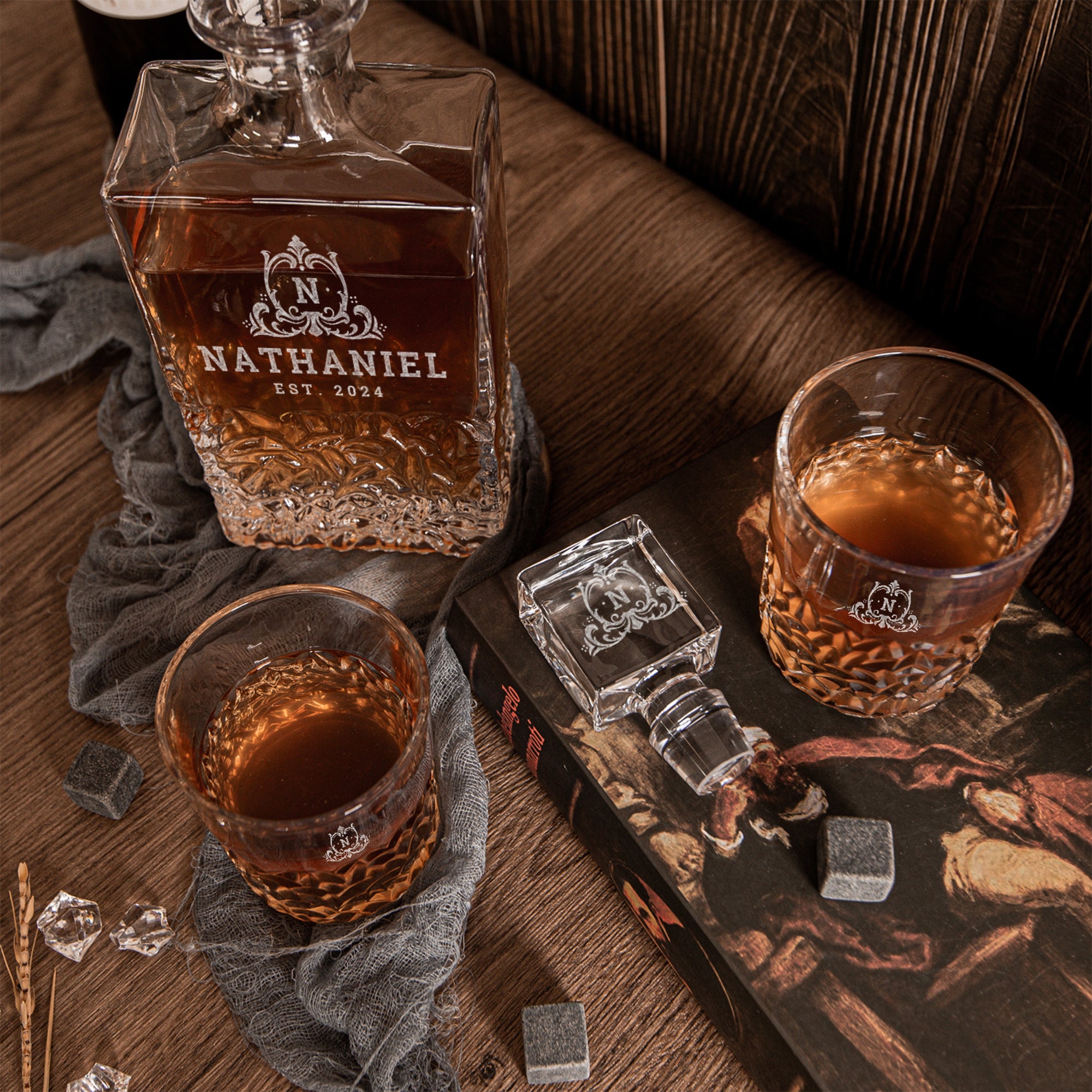 Custom Engraved Carving Old Fashion Whiskey Decanter Set, 4  Scotch Glasses &amp; Wooden Box, Personalised Barware Dad, Groomsmen Corporate Gift