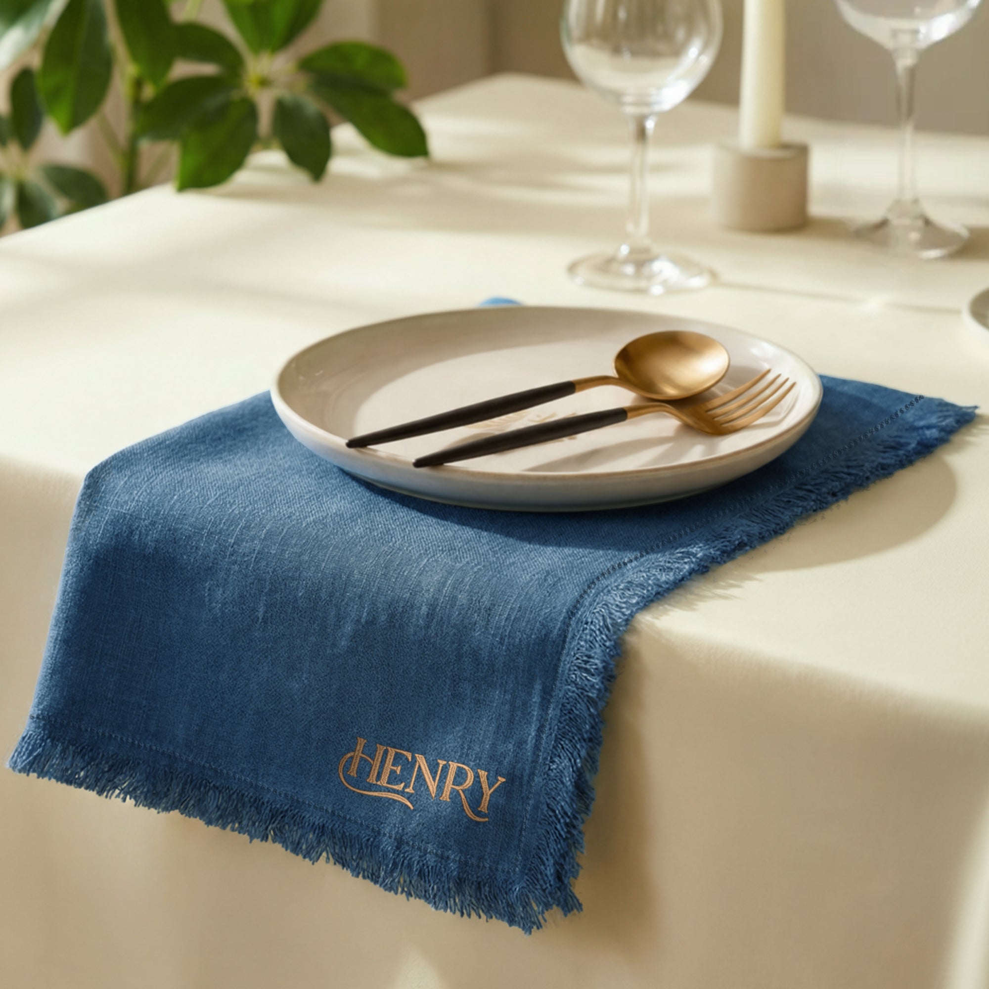 Custom Embroidered Classic Table Placemat, Personalised Guest Name Place Mats Embroidery, Wedding Decor, Kitchen, Dining, Housewarming Gift