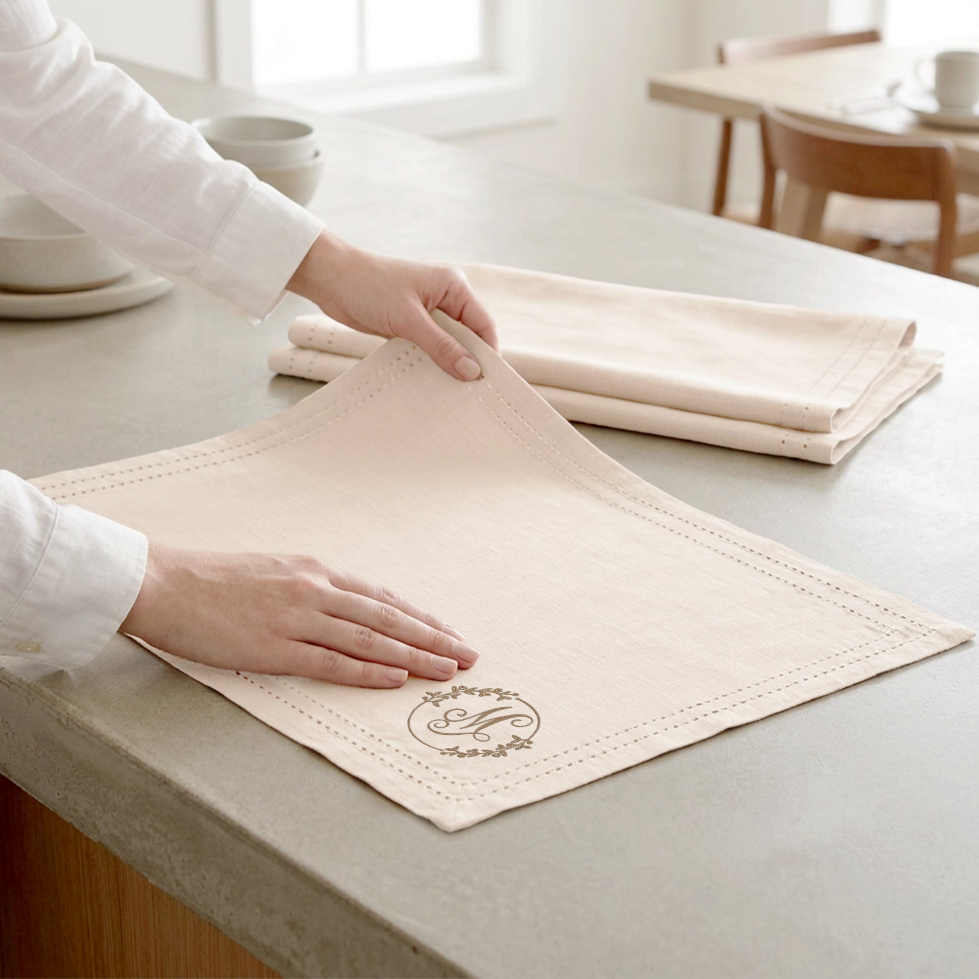 Custom Embroidered Classic Table Placemat, Personalised Guest Name Place Mats Embroidery, Wedding Decor, Kitchen, Dining, Housewarming Gift