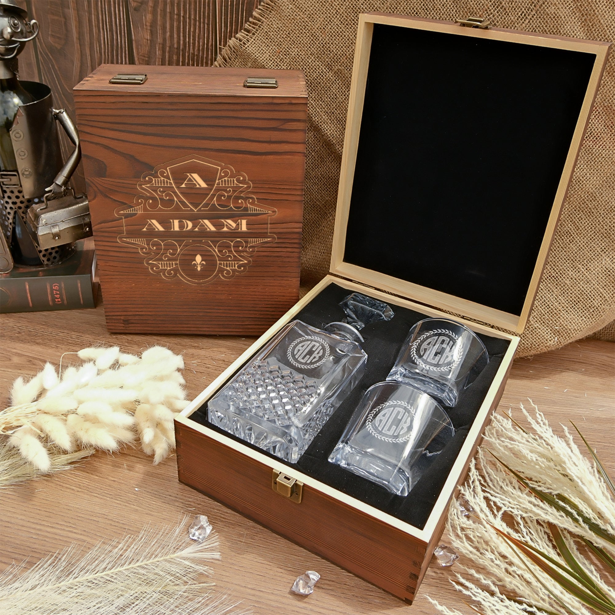 Engraved Diamond Whiskey Wooden Box - Square Decanter, 2 Scotch Glasses, Personalised Barware Set Dad, Groomsman, Retirement, Christmas Gift