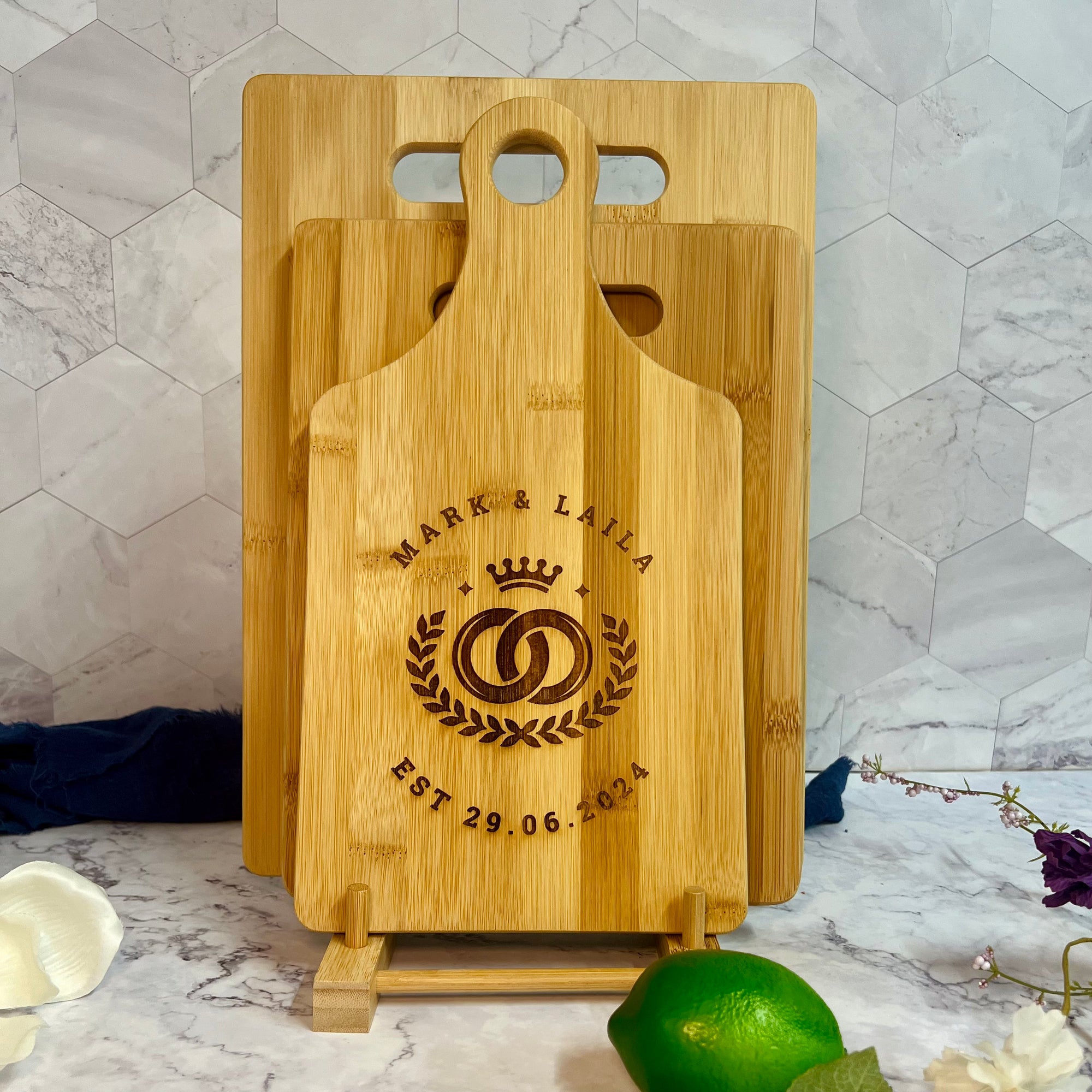 Personalised 3 Bamboo Chopping Boards &amp; Stand Set Custom Engraved Wooden Cutting Paddle Tray Charcuterie Platter Housewarming Corporate Gift