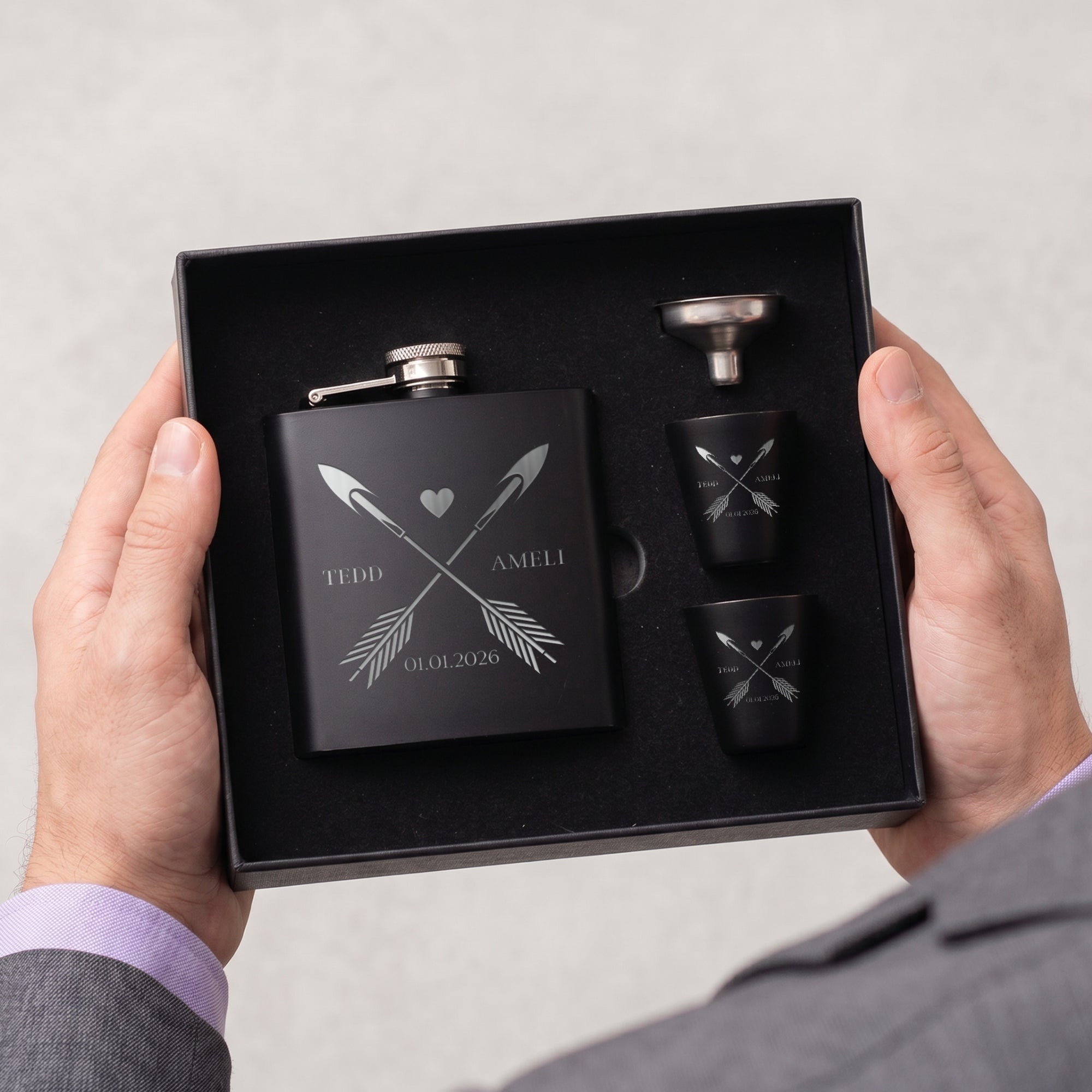 Personalised 170ml Hip Flask Set - Shot Glasses, Funnel &amp; Free box. Custom Etched Groomsmen, Wedding, Dad Birthday, Xmas Logo Corporate Gift