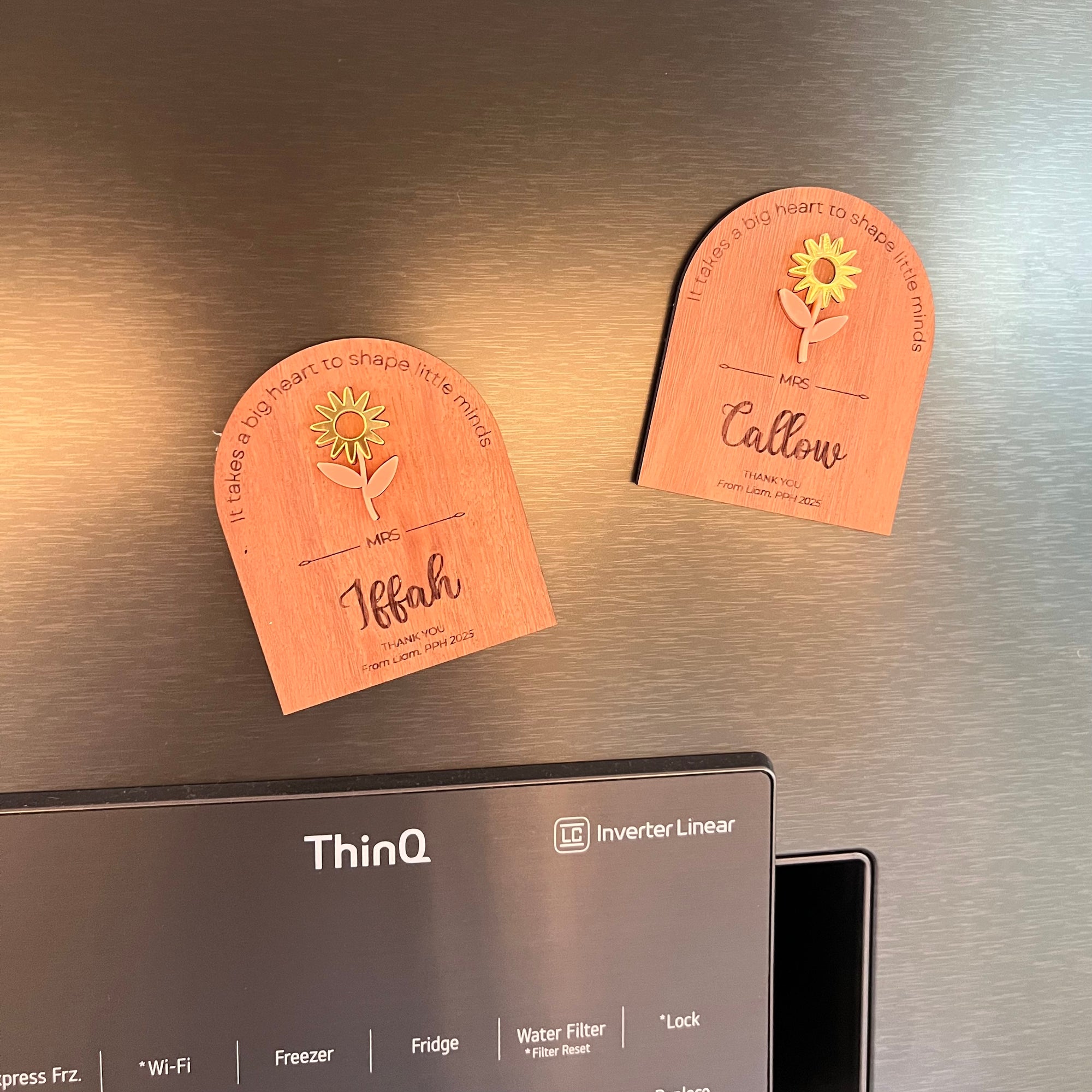 Personalised 3D Acrylic Flower Wooden Magnet, Custom Engraved Thank You, Appreciation Teacher Gift, End of Year/ Grad Coach Mentor Keepsake