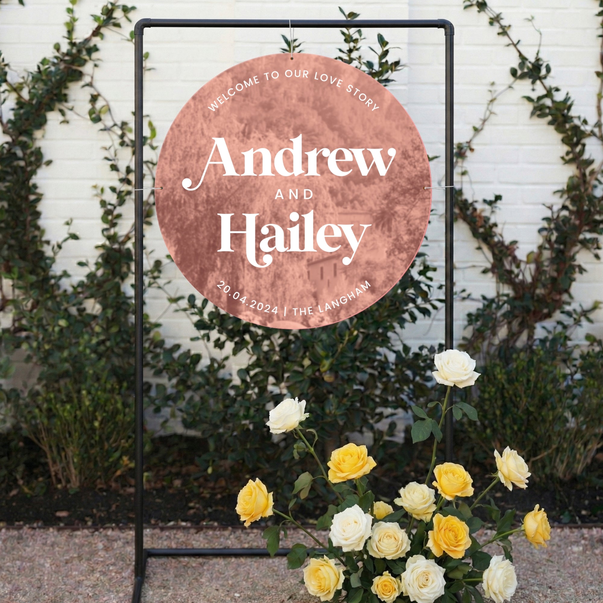 Personalised Couple Names Acrylic Round Wedding Signage, Custom UV Print Mirror Welcome Sign, Engagement/ Anniversary/ Vu Quy/ Tan Hon Decor