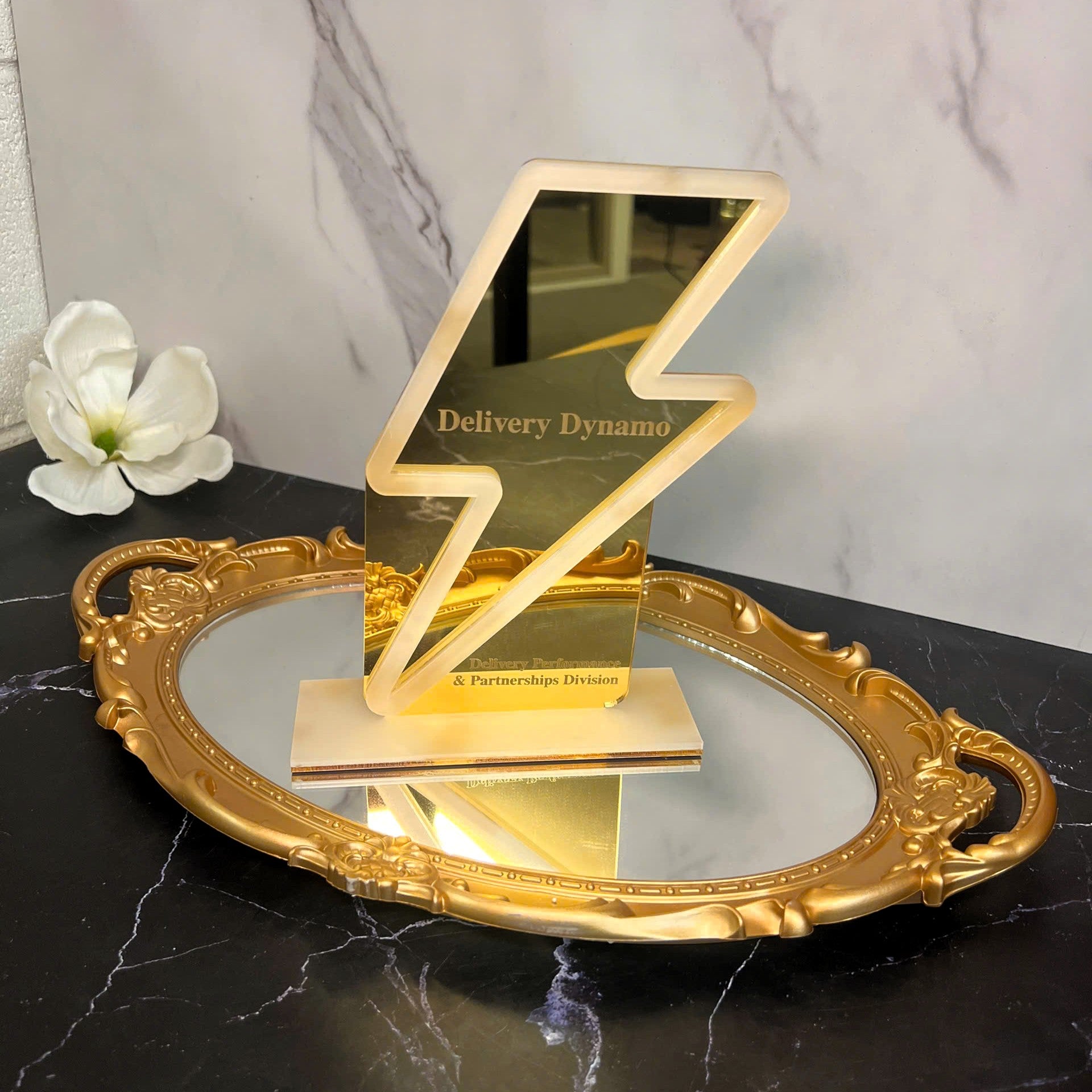Personalised Lightning Bolt Award Plaque/ Custom 3D Engraved Acrylic Student Teacher Coach Trophy, Sport Achievement Keepsake Corporate Gift