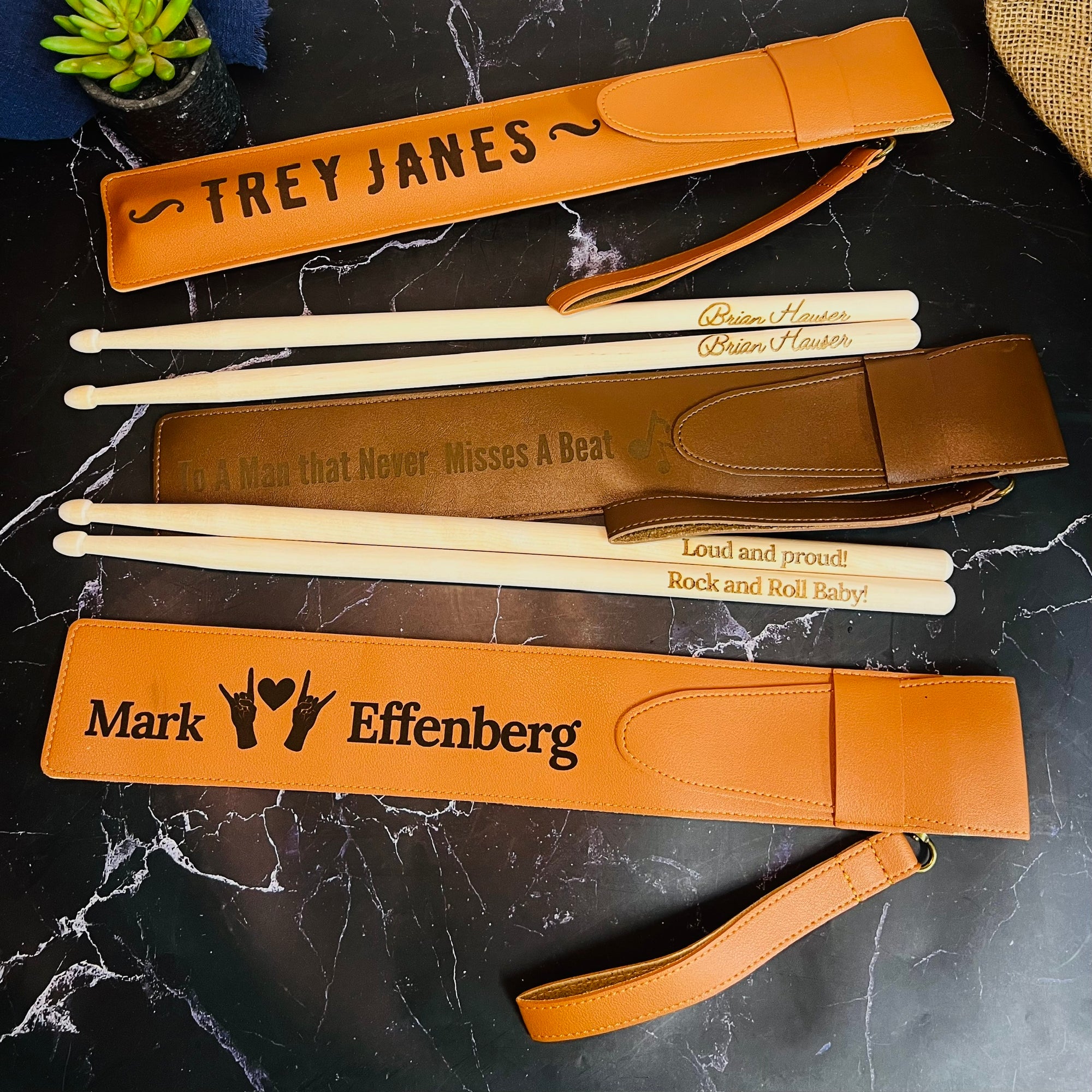 Personalised Pair of 5A Drumsticks &amp; Engraved Leatherette Pouch, Custom Drum Sticks Holder Case, Jazz Rock, Drummers, Musician Dad Xmas Gift