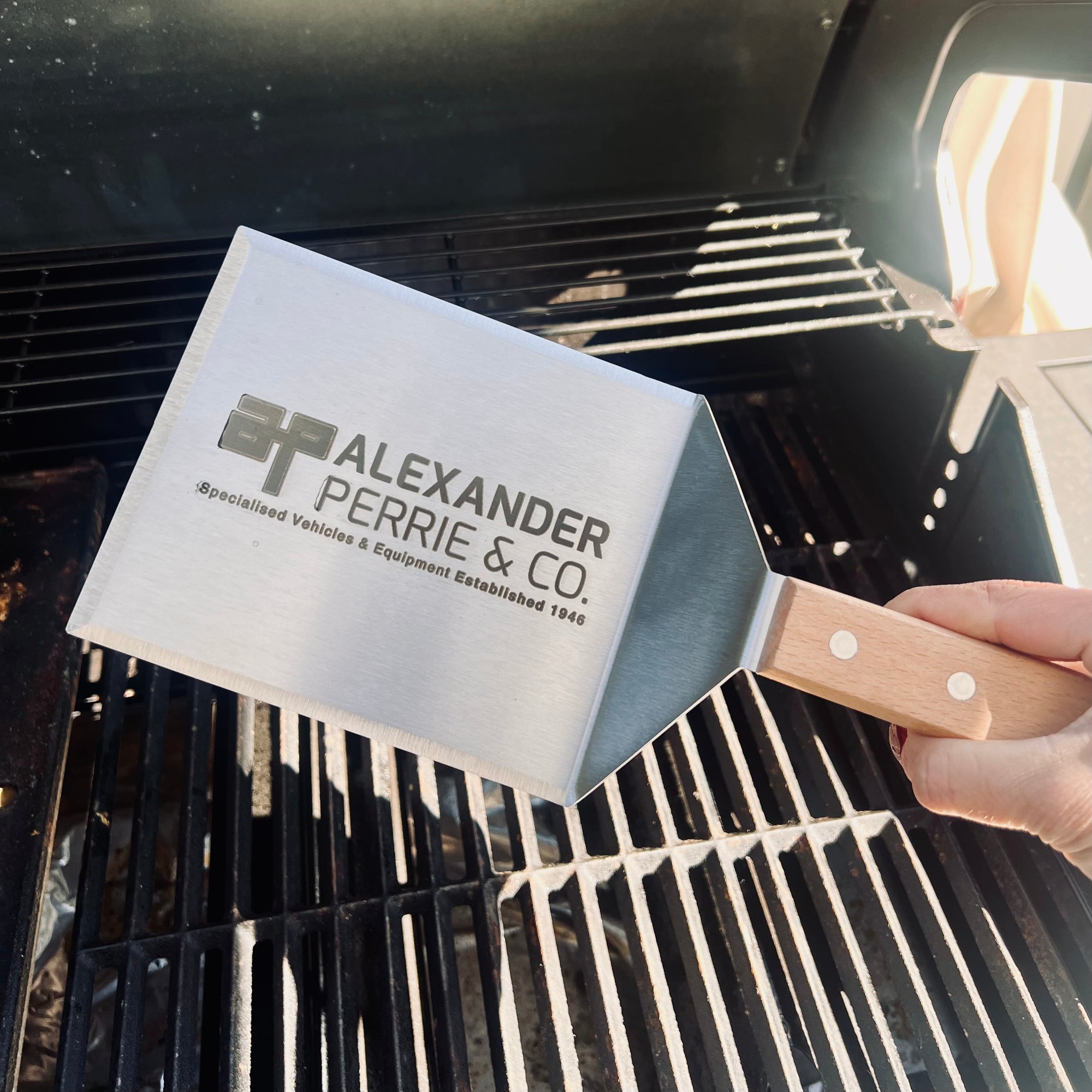 Personalised Steel Spatula /Turner/ Scraper, Custom Engraved Barbecue Grill Tool/ Multi Kitchen Utensil, Mom Housewarming, Father's Day Gift