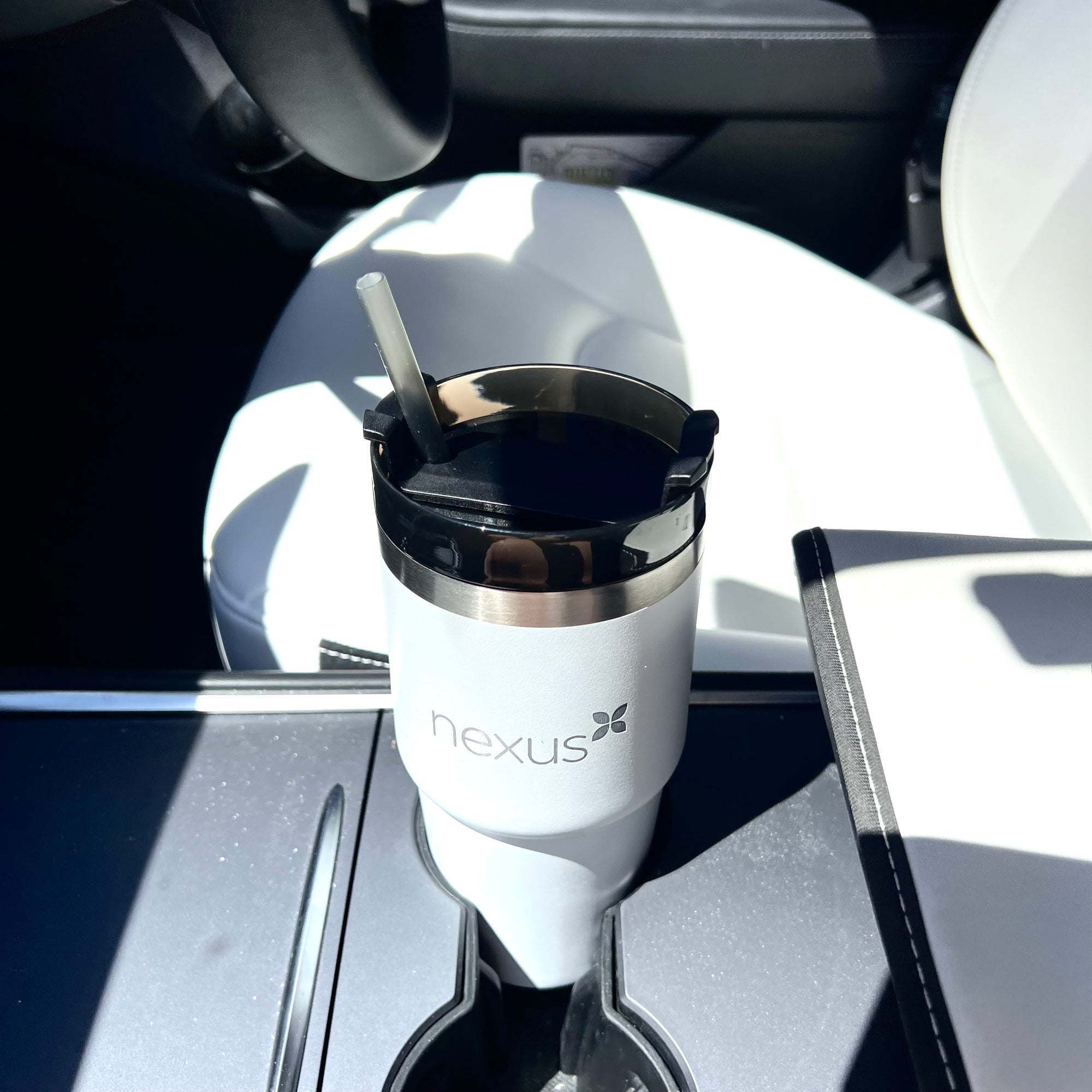 Personalised White Insulated Tumbler &amp; Straw Set, Custom Engraved Logo Travel Thermal Drink Bottle, Coffee Car Cup, Corporate/ Birthday Gift