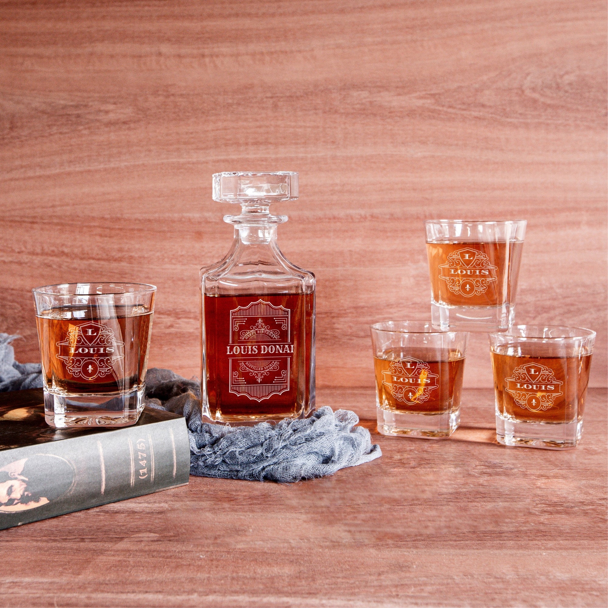 Personalised Wooden Boxed Star Base Whiskey Decanter Set, 4 Scotch Glasses, 8 Ice Stones &amp; Tongs | Custom Engraved Groomsmen, Wedding, Whisky Bar Gift