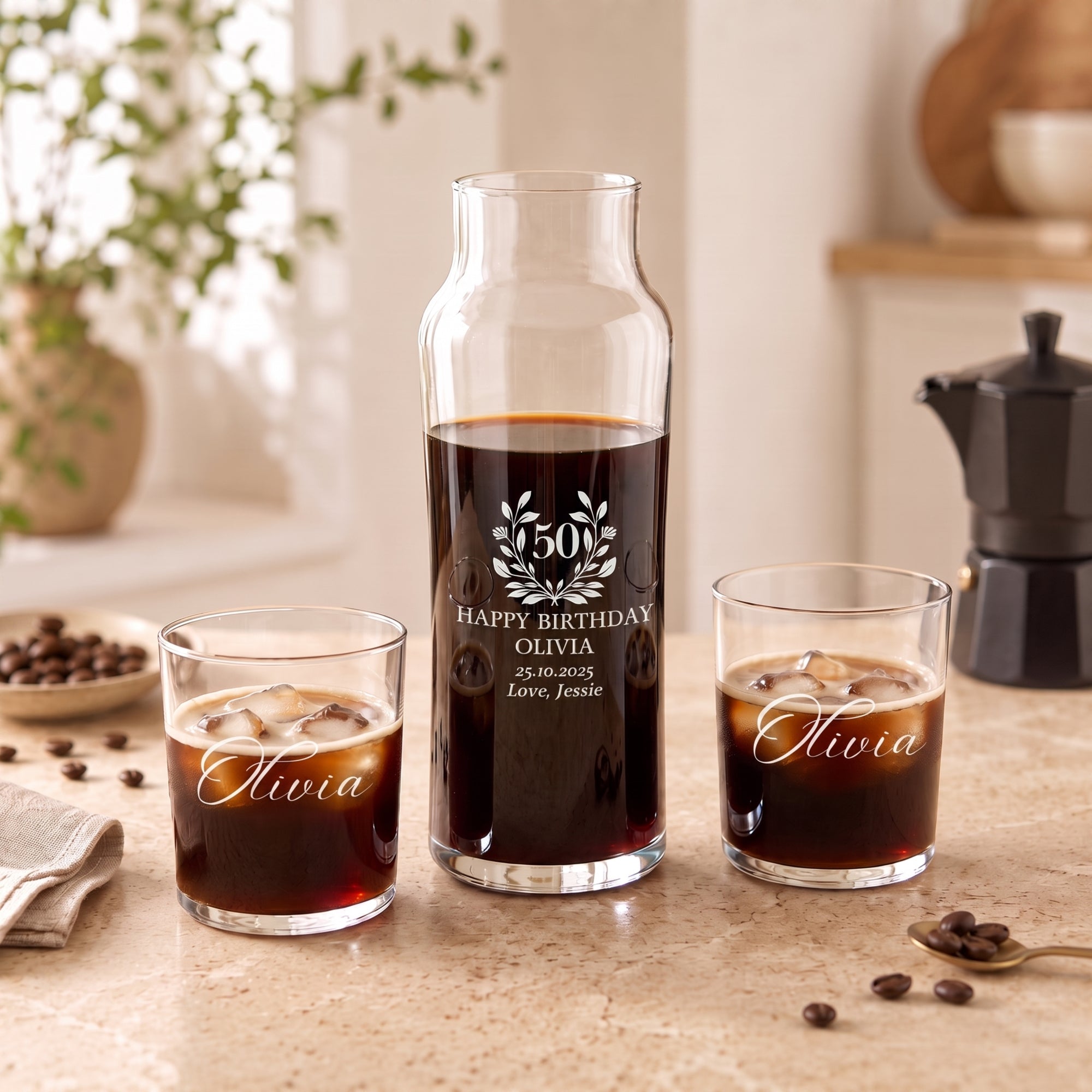 Personalised carafe with 2 glasses barware gift