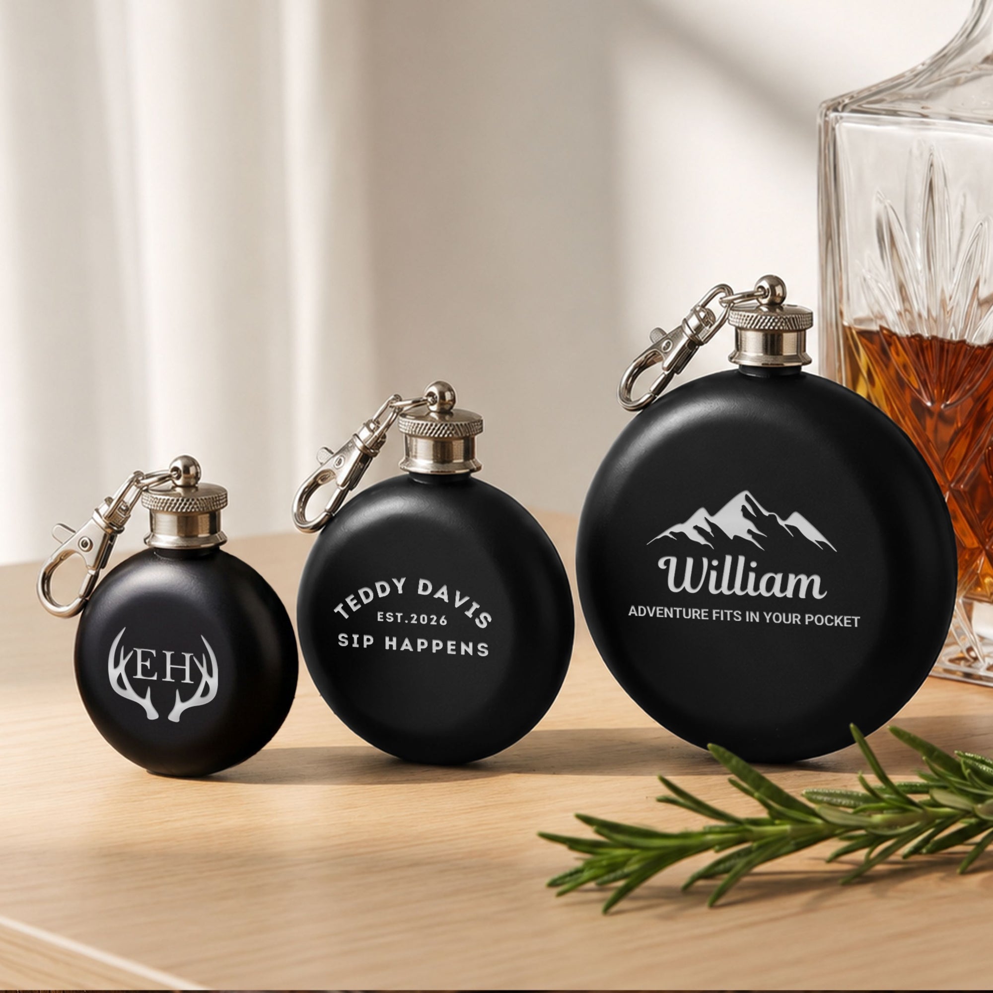 Personalised round hip flask sizes mini 1oz 2oz 3oz stainless steel bridesmaid groomsman