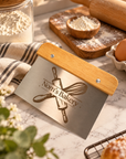 Personalised Dough Scraper, Custom Engraved Stainless Steel Bench Cutter & Wooden Handle, Pastry Baking Kitchen Cooking Tool, Baker Mum Gift