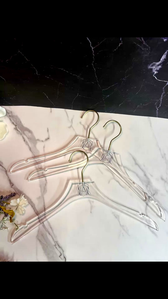 Custom Clear Acrylic Hanger Gold Hook, Personalised Logo Commercial Heavy Transparent Hangers, Wedding Bridesmaid Birthday Housewarming Gift