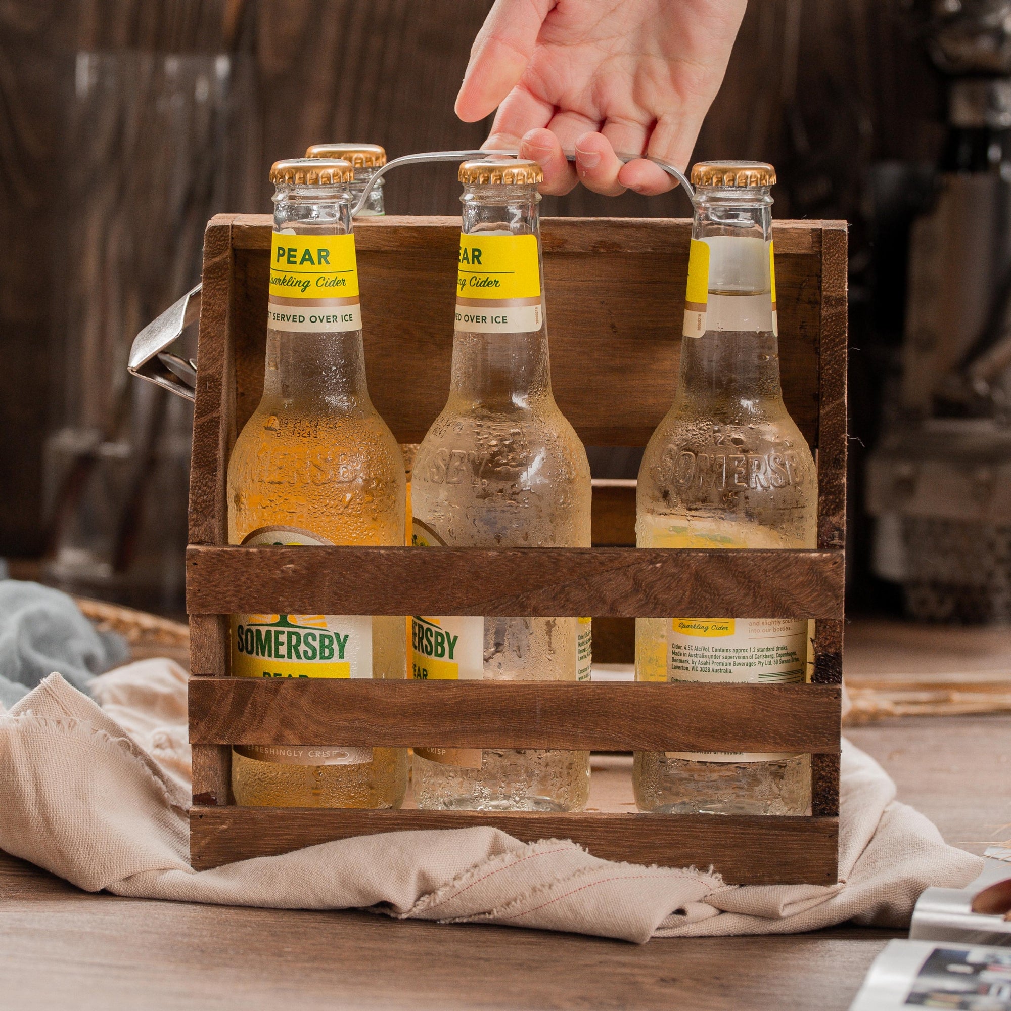 Personalised Natural Wooden Beer Bottle 6 Pack Carrier with Opener, Engraved Custom Logo Etching Vintage Rustic Timber Caddy  Corporate/ Father/ Housewarming Gift, Wedding/ Groomsmen Favour