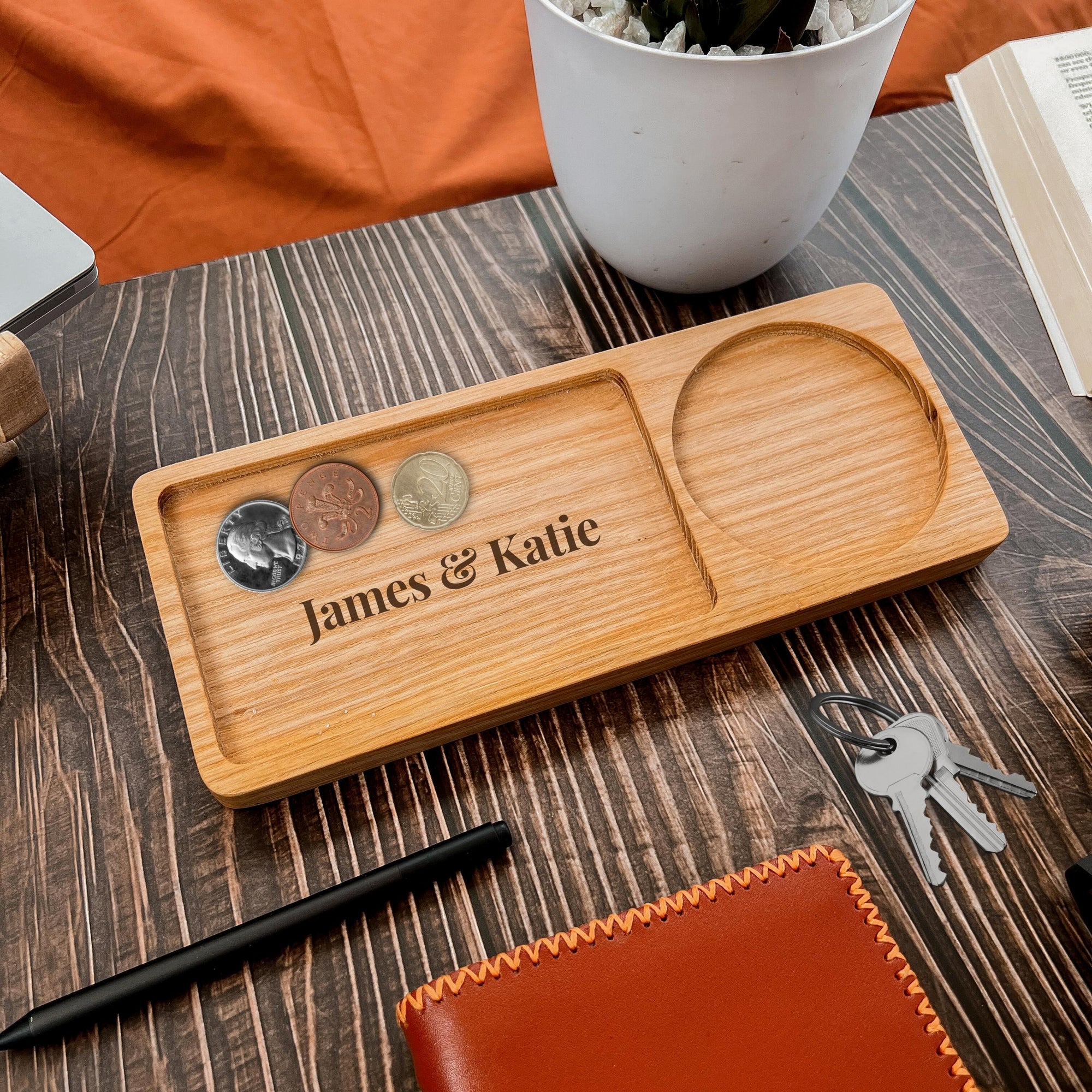 Personalised Ash Wood Round Catchall Tray &amp; Drink Holder, Jewellery/ Tech/ Serving Valet, Custom Engraved Timber Organiser, Desk Accessories