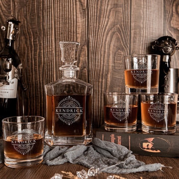 Engraved Whiskey Decanter Set & 4 Scotch Glasses, Bourbon Carafe, Personalised Custom Premium Whisky/Brandy Birthday, Groomsmen, Barware Gift for Dad/ Him