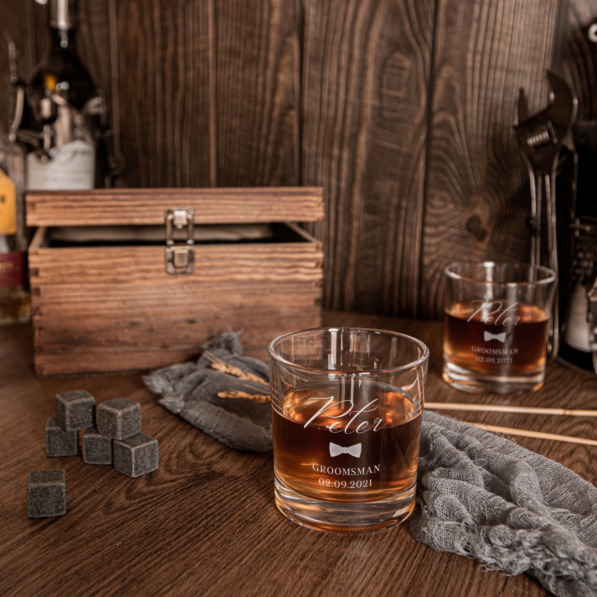 Custom Engraved Whiskey Wooden Box - 2 Sleek Round Scotch Glasses &amp; 6 Rock Ice Stones, Personalised Barware Set, Wedding Groomsman, Dad Gift
