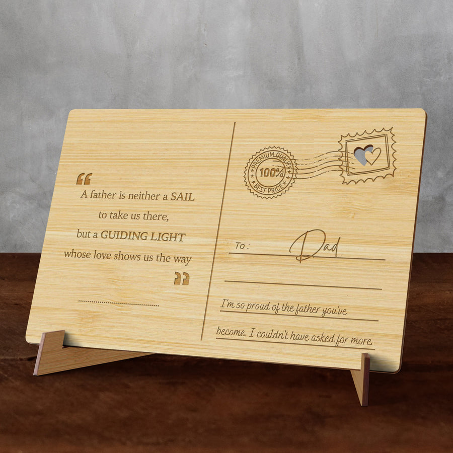 Personalised Wooden Father's Day Postcard, Custom Engraved Timber Celebrate Message & Name Post Card with Display Stand, Wood Carved Keepsake Gift Card for Dad, Grandpa, Him