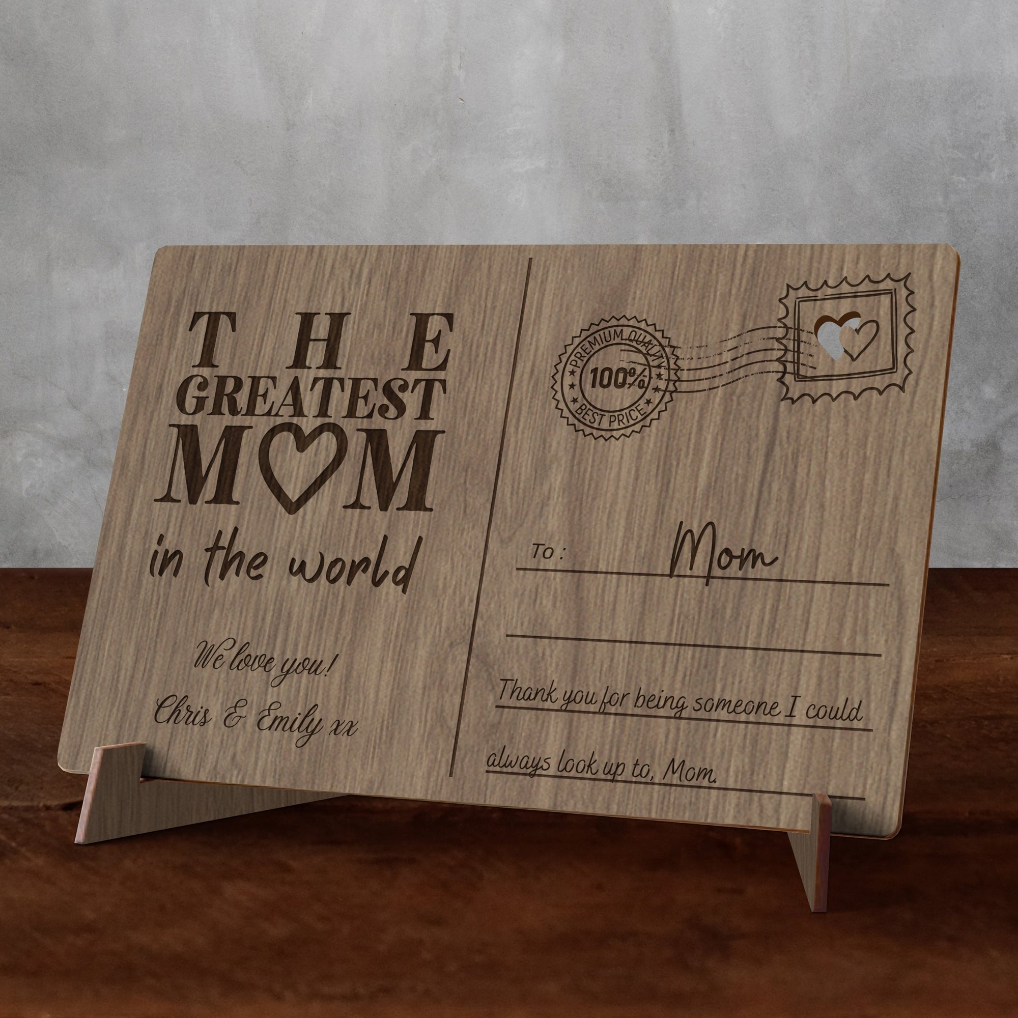 Personalised Wooden Mother&#39;s Day Postcard, Custom Engraved Timber Celebrate Message &amp; Name Post Card with Display Stand, Wood Carved Keepsake Gift Card for Mum, Mom, Grandma, Her